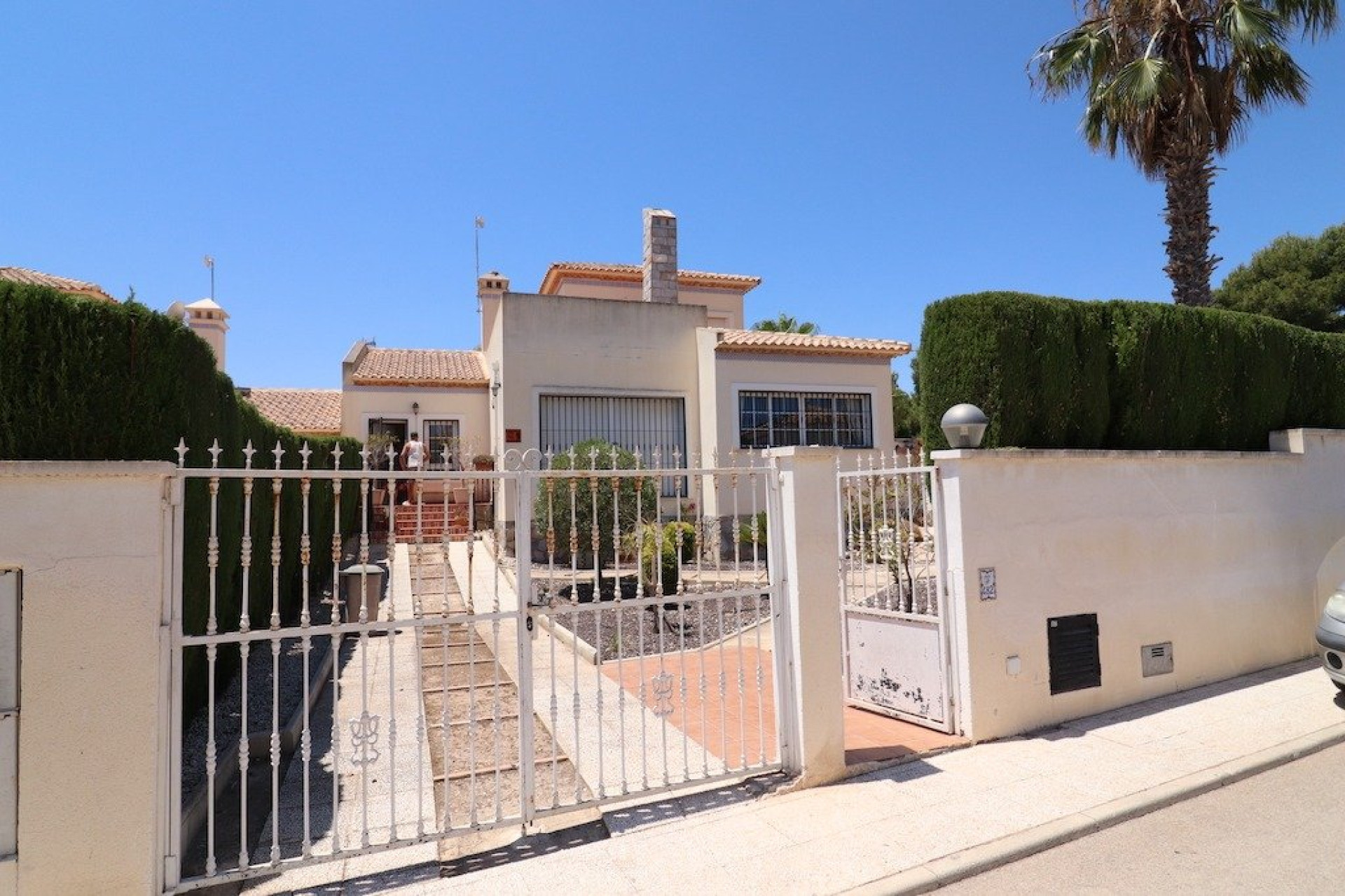 Resale - Villa - Orihuela Costa - Las Ramblas