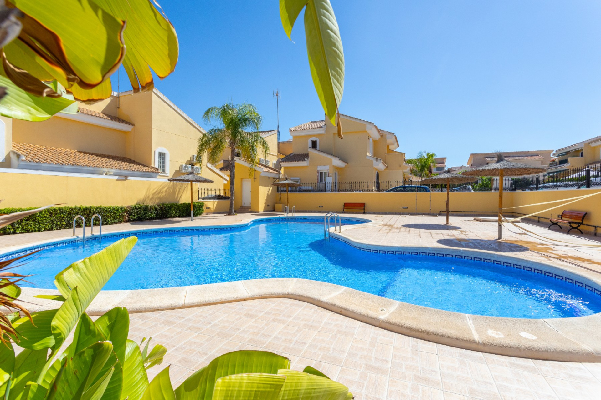 Resale - Villa - Orihuela Costa - Los Dolses