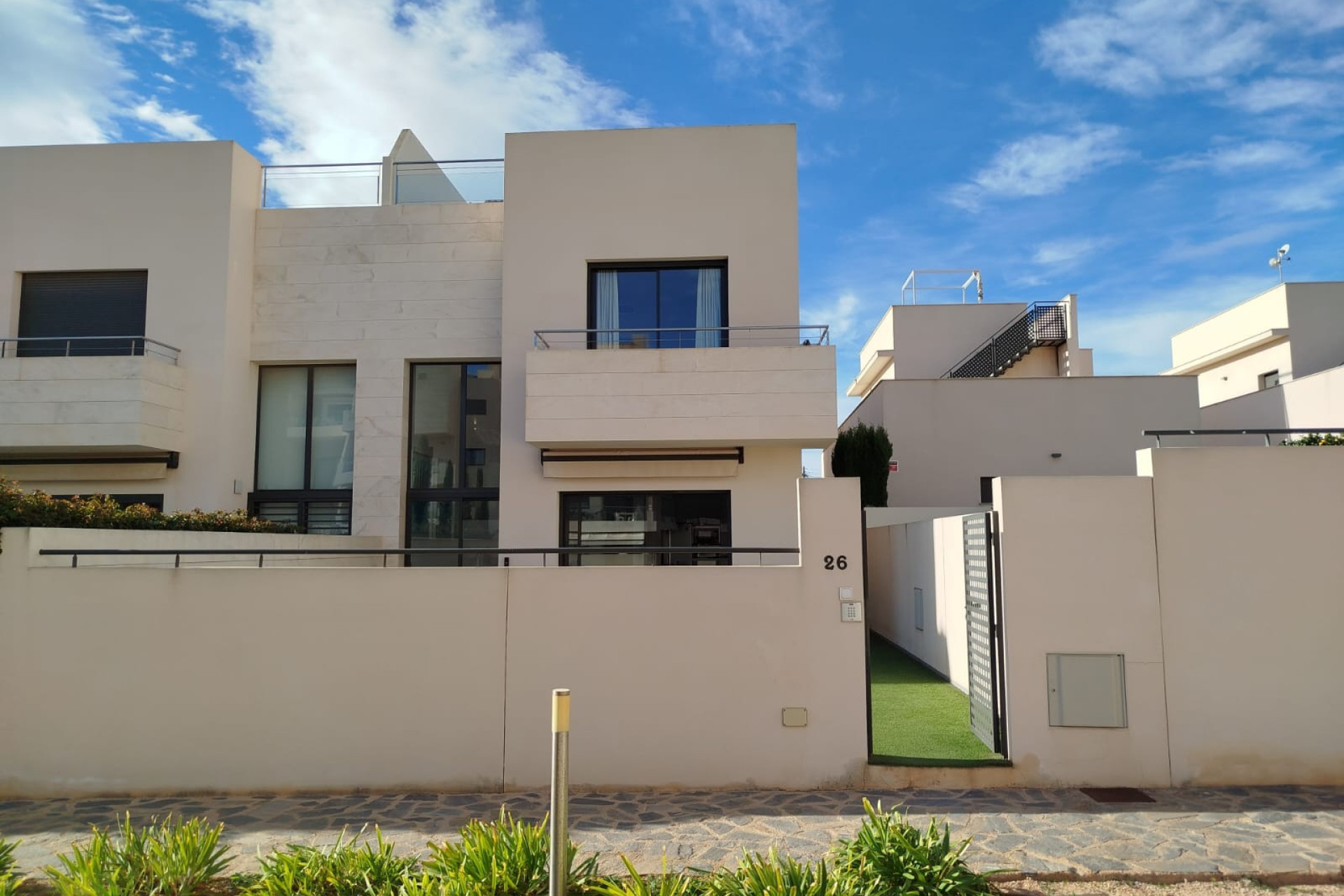 Resale - Villa - Orihuela Costa - Los Dolses