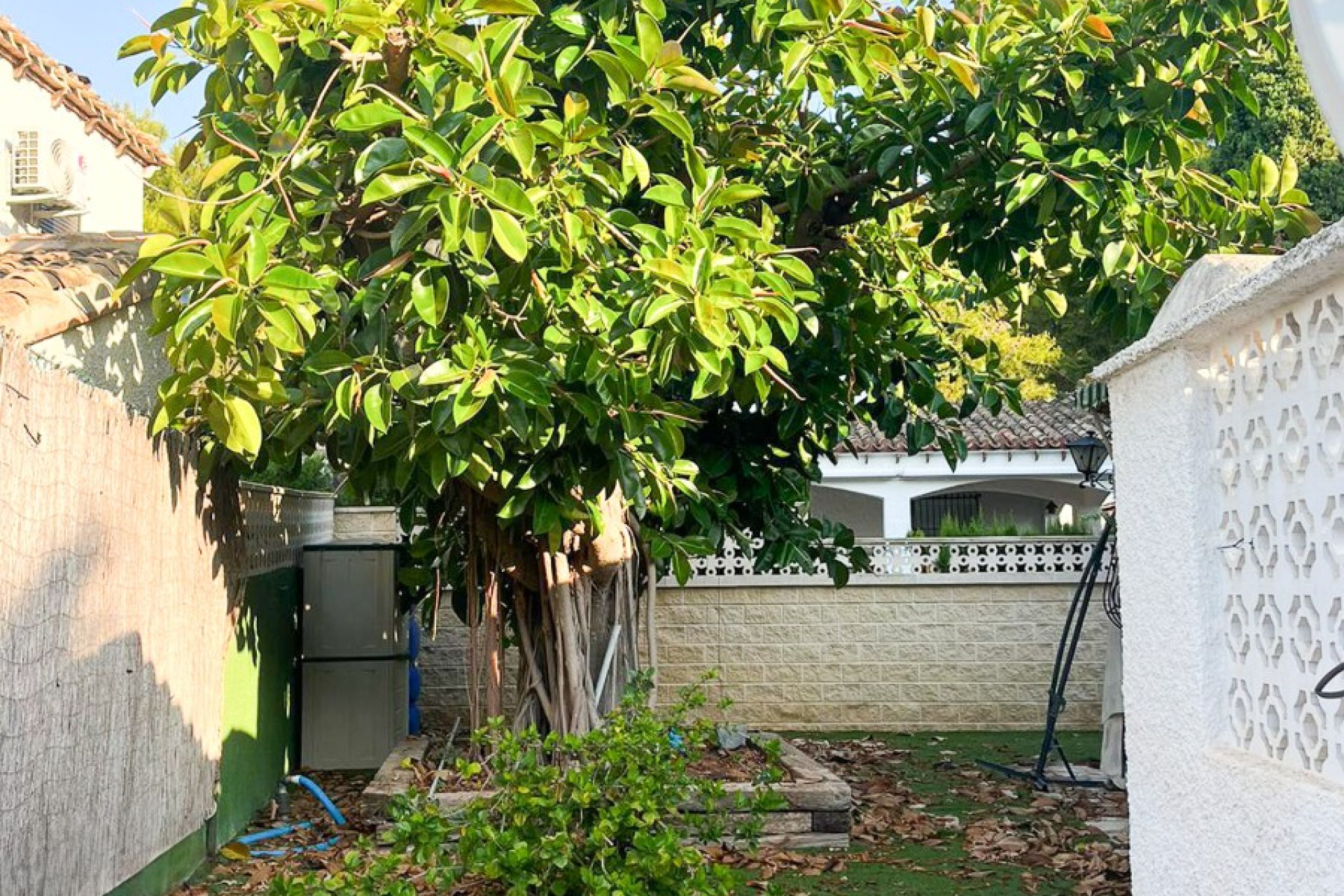 Resale - Villa - Orihuela Costa - Punta Prima