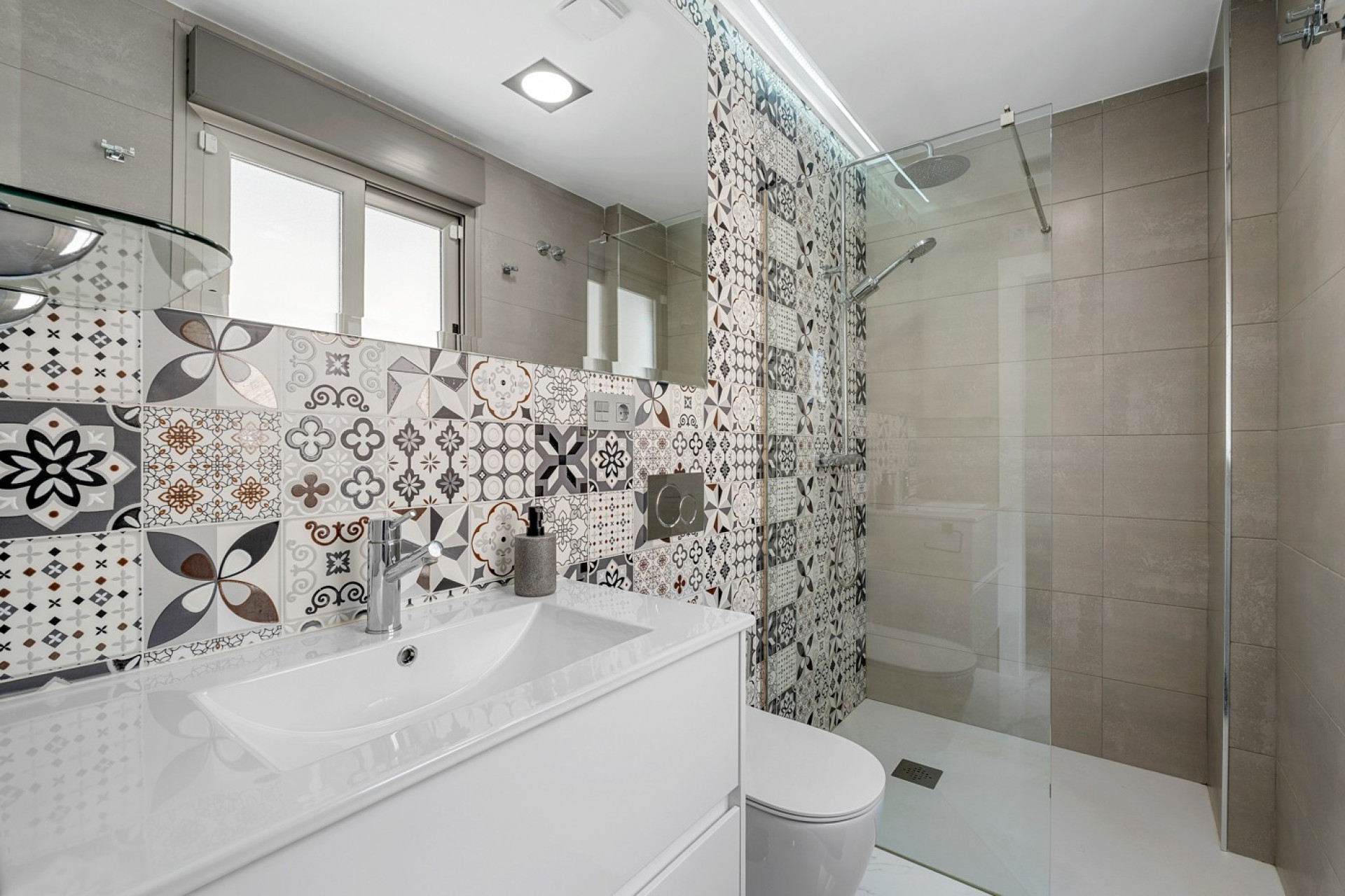 Resale - Villa - Orihuela Costa - Villamartín