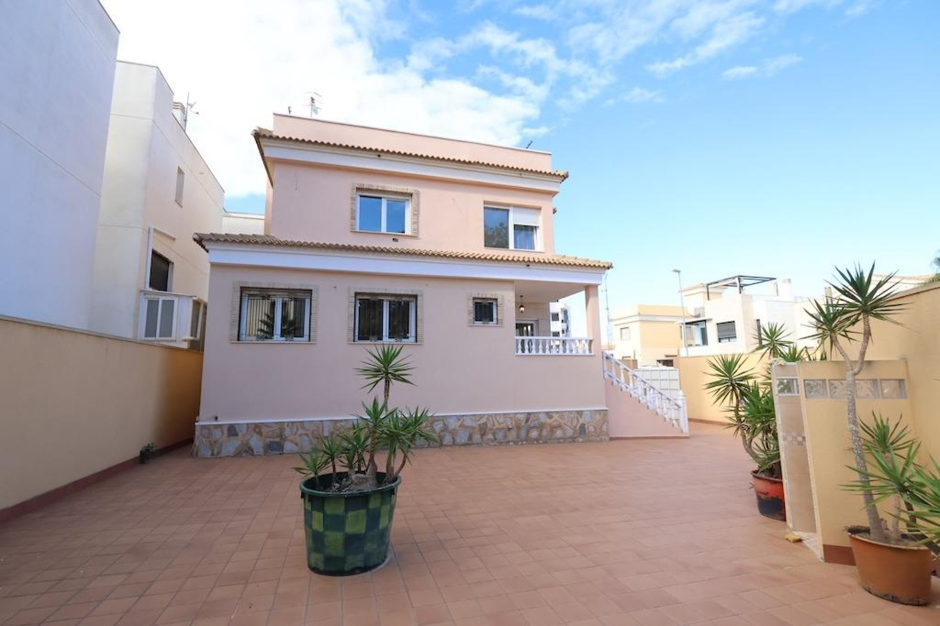Resale - Villa - Orihuela Costa - Villamartín
