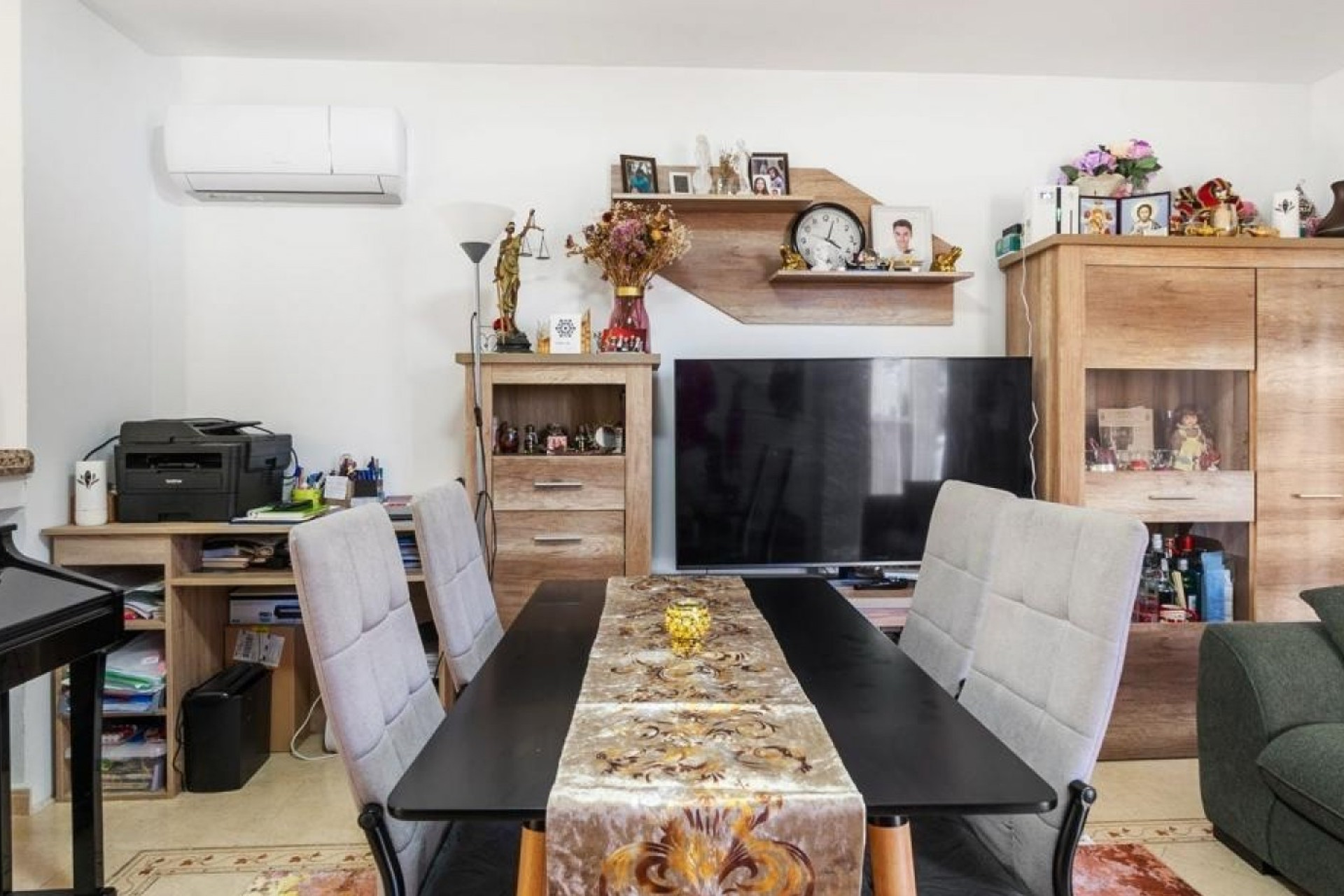 Resale - Villa - Orihuela Costa - Villamartín