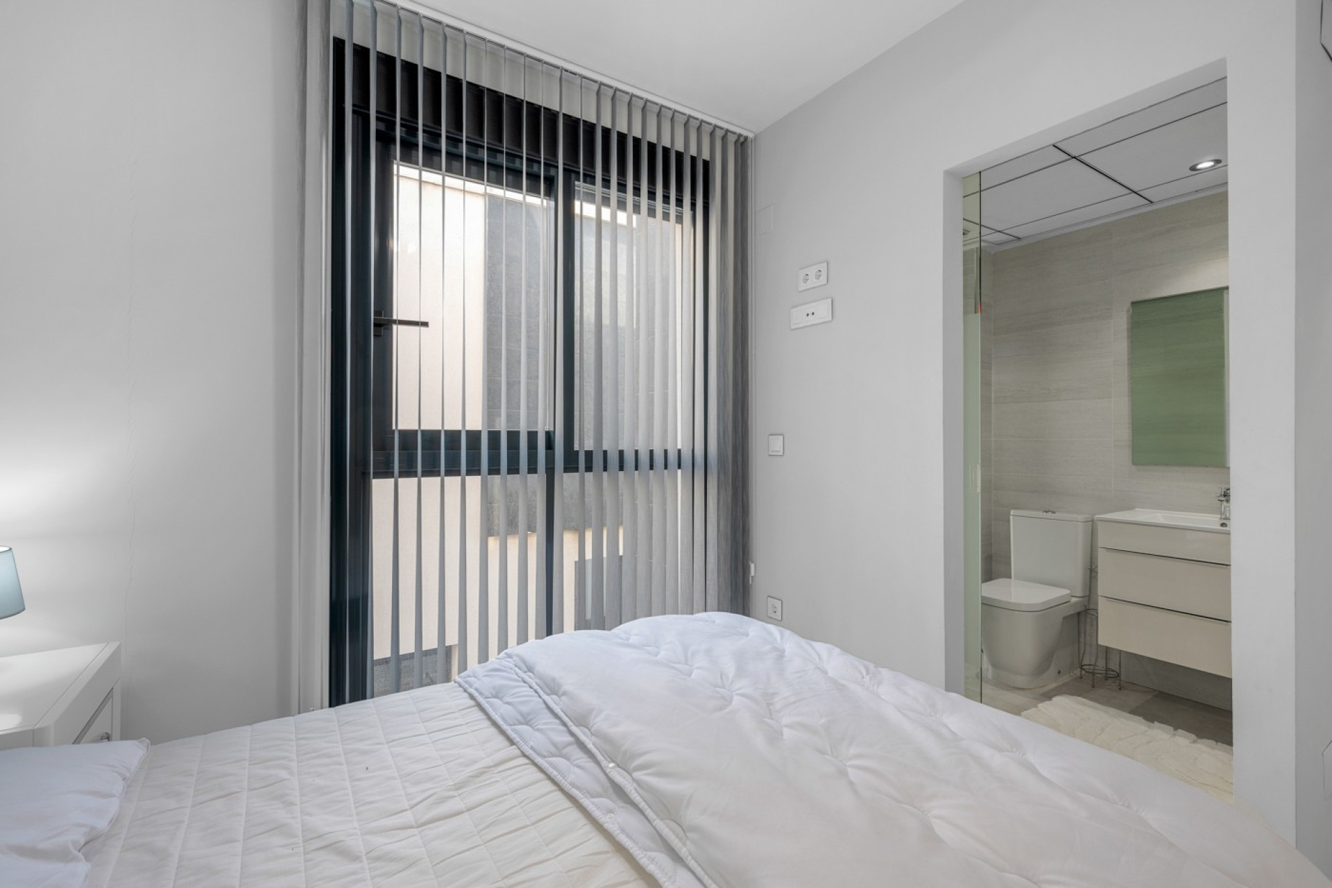 Resale - Villa - Orihuela Costa