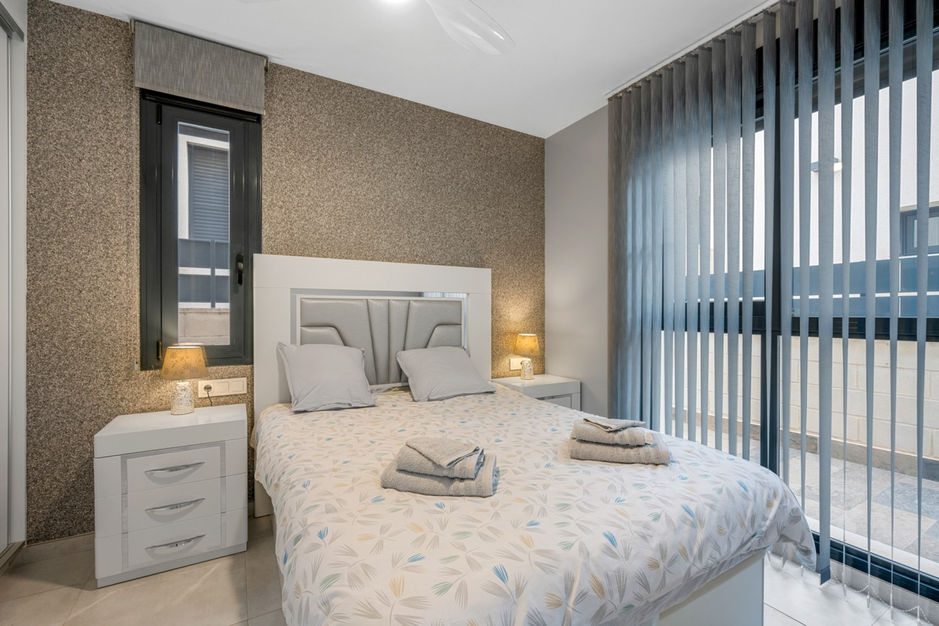 Resale - Villa - Orihuela Costa