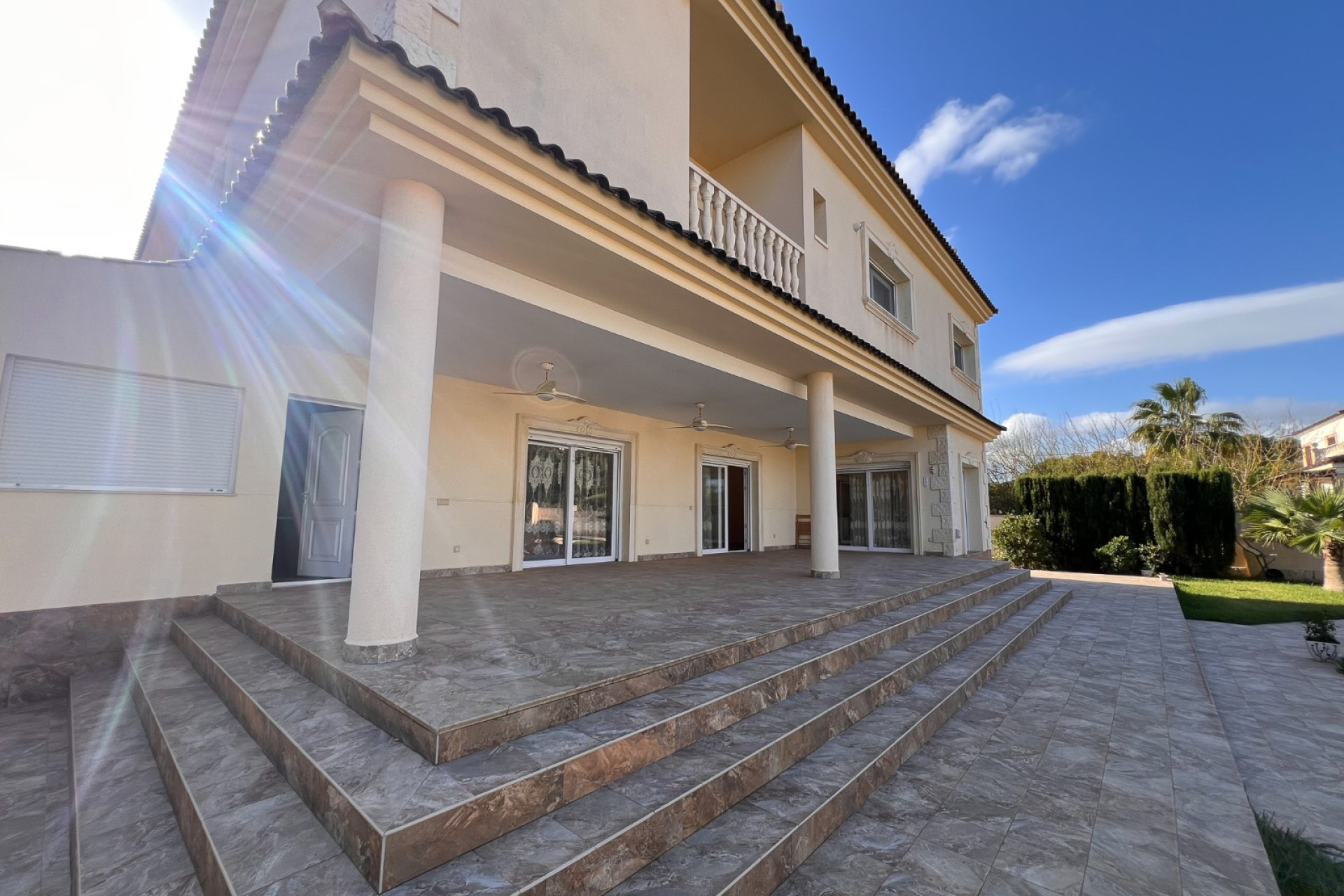 Resale - Villa - Orihuela Costa