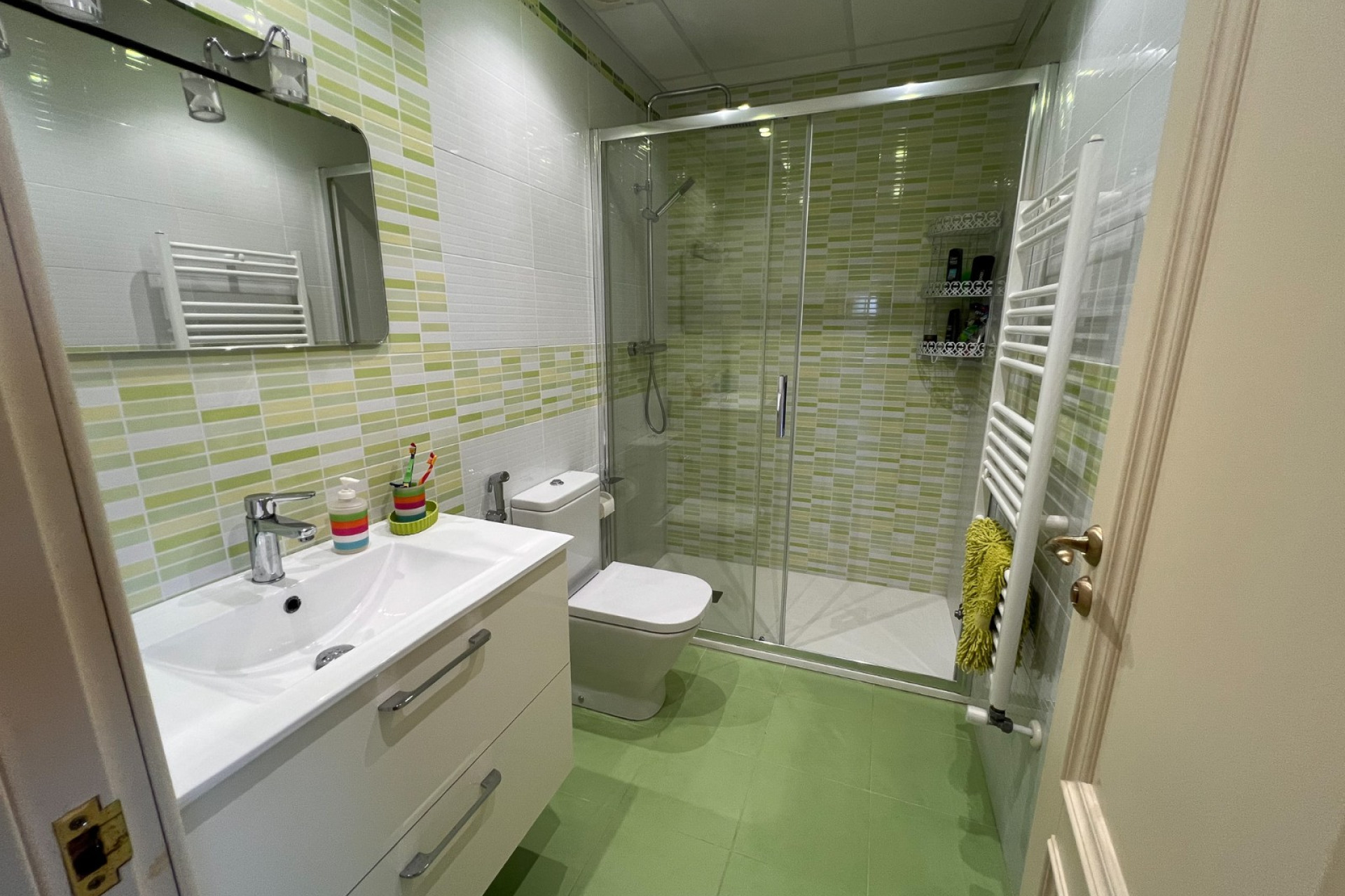 Resale - Villa - Orihuela Costa