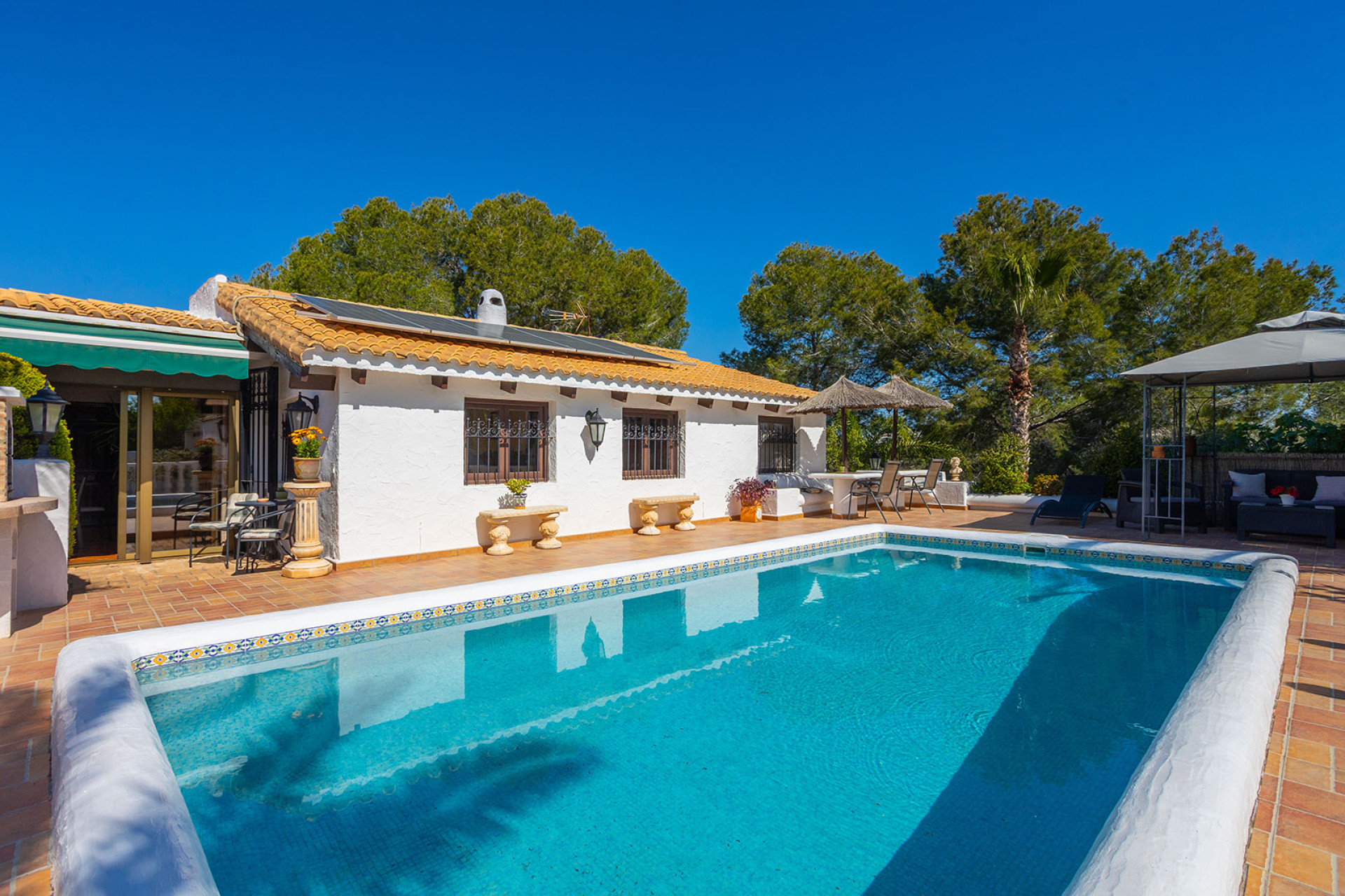 Resale - Villa - Orihuela - Orihuela Costa