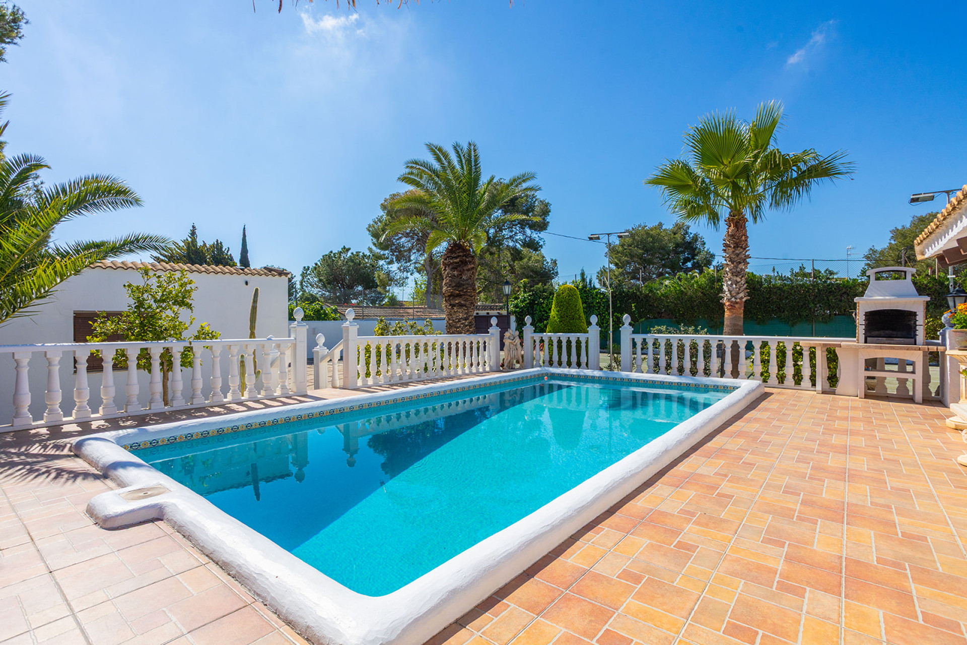 Resale - Villa - Orihuela - Orihuela Costa