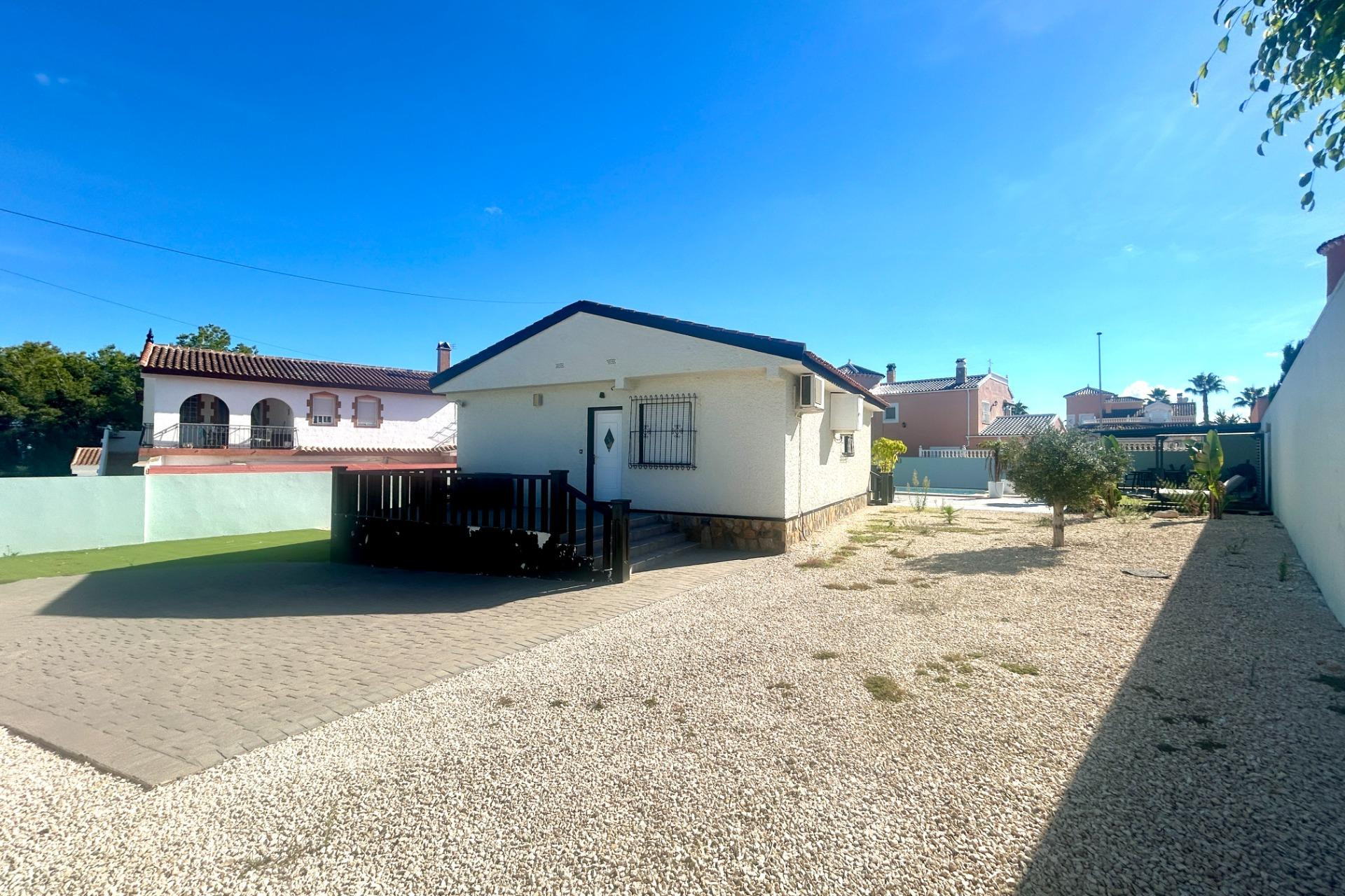 Resale - Villa - Pilar de la Horadada - Pinar de Campoverde