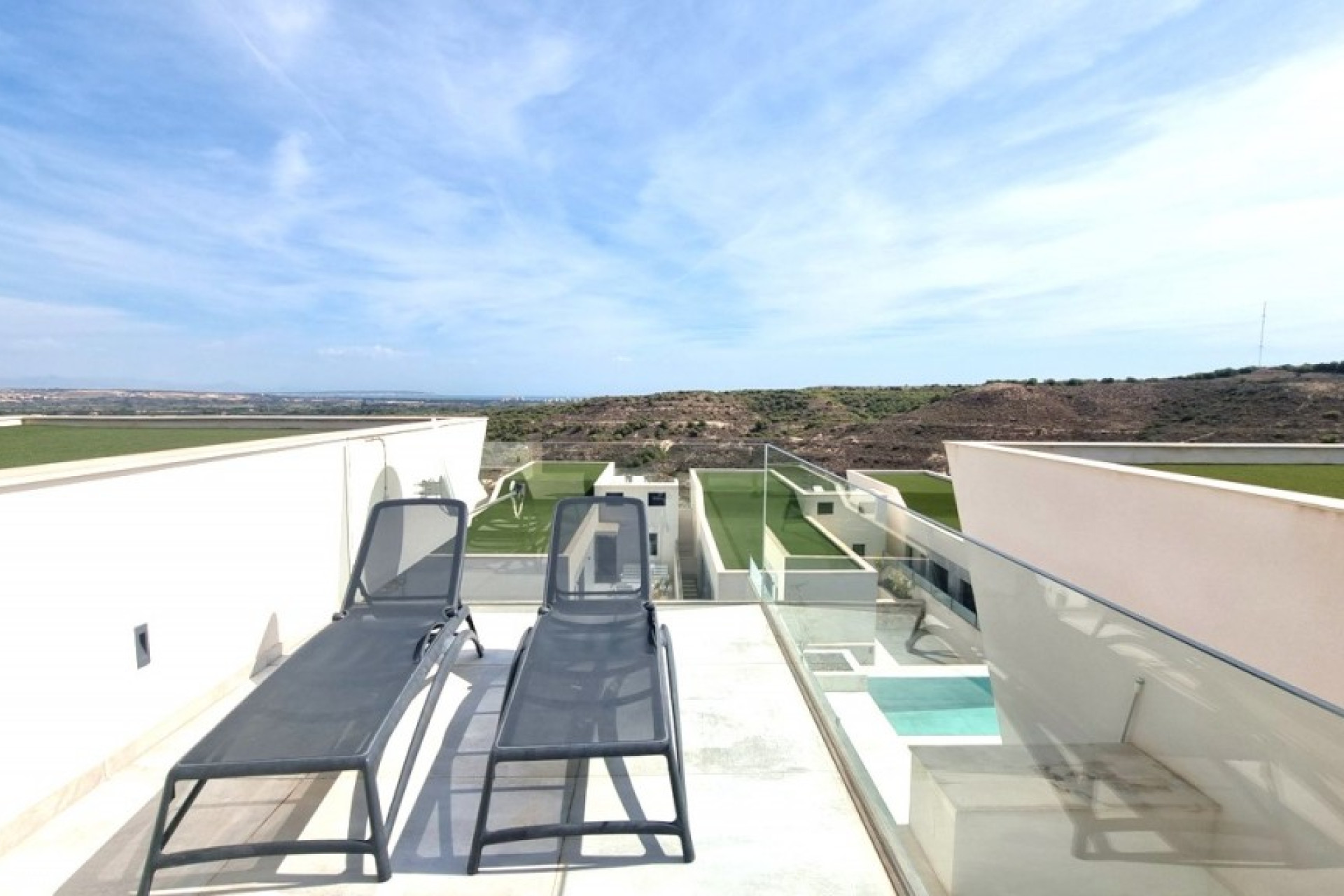 Resale - Villa - Rojales