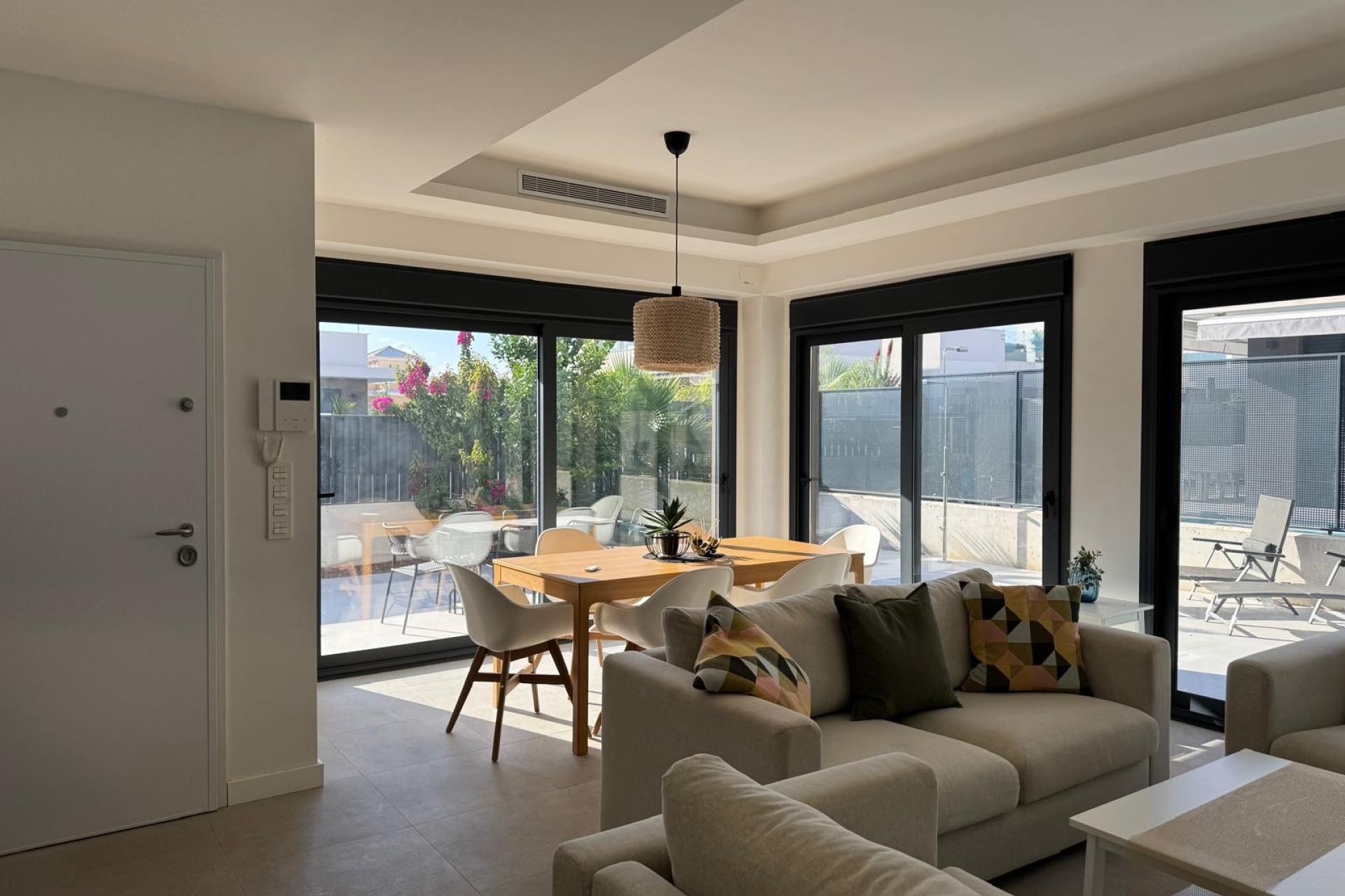 Resale - Villa - San Fulgencio