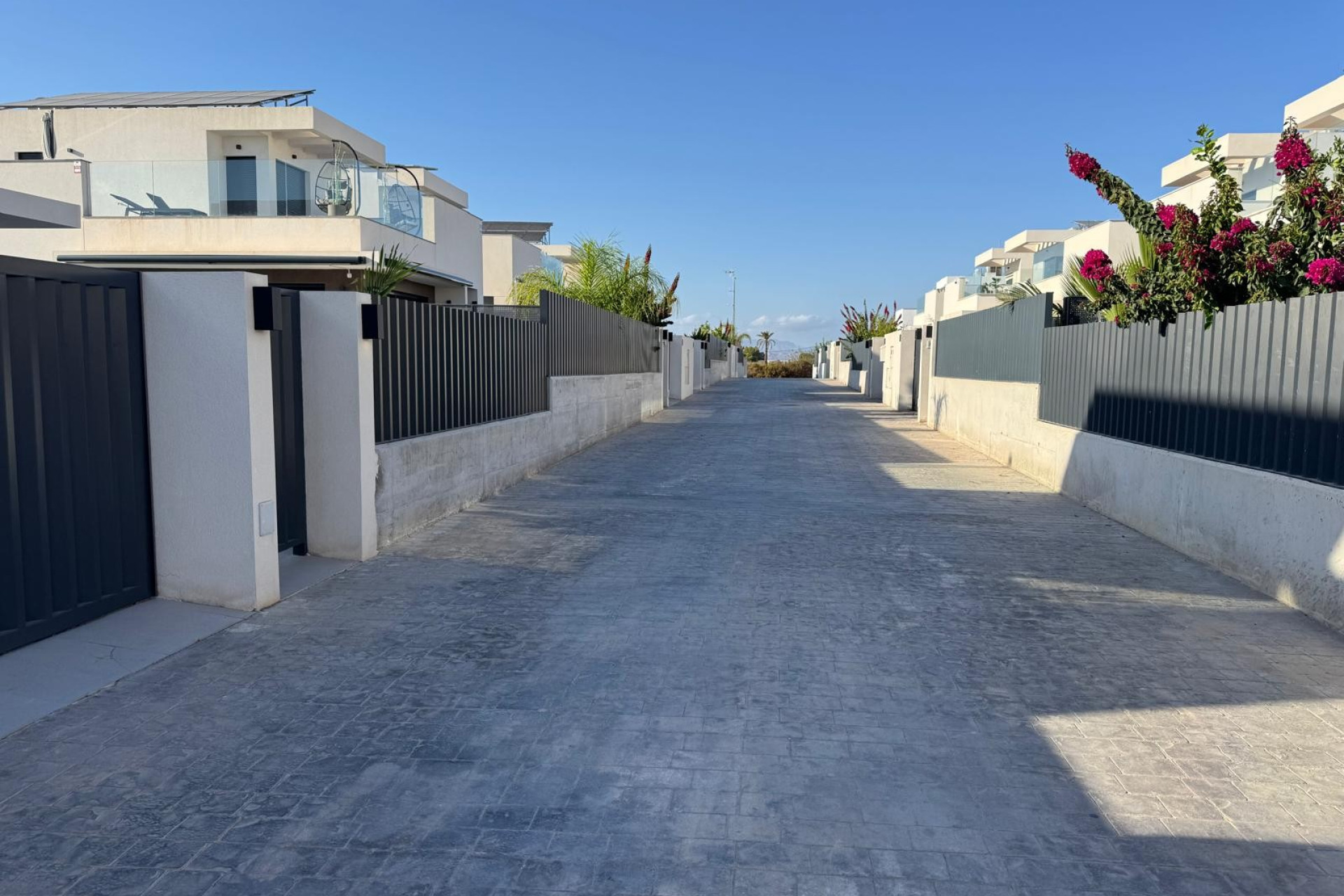 Resale - Villa - San Fulgencio