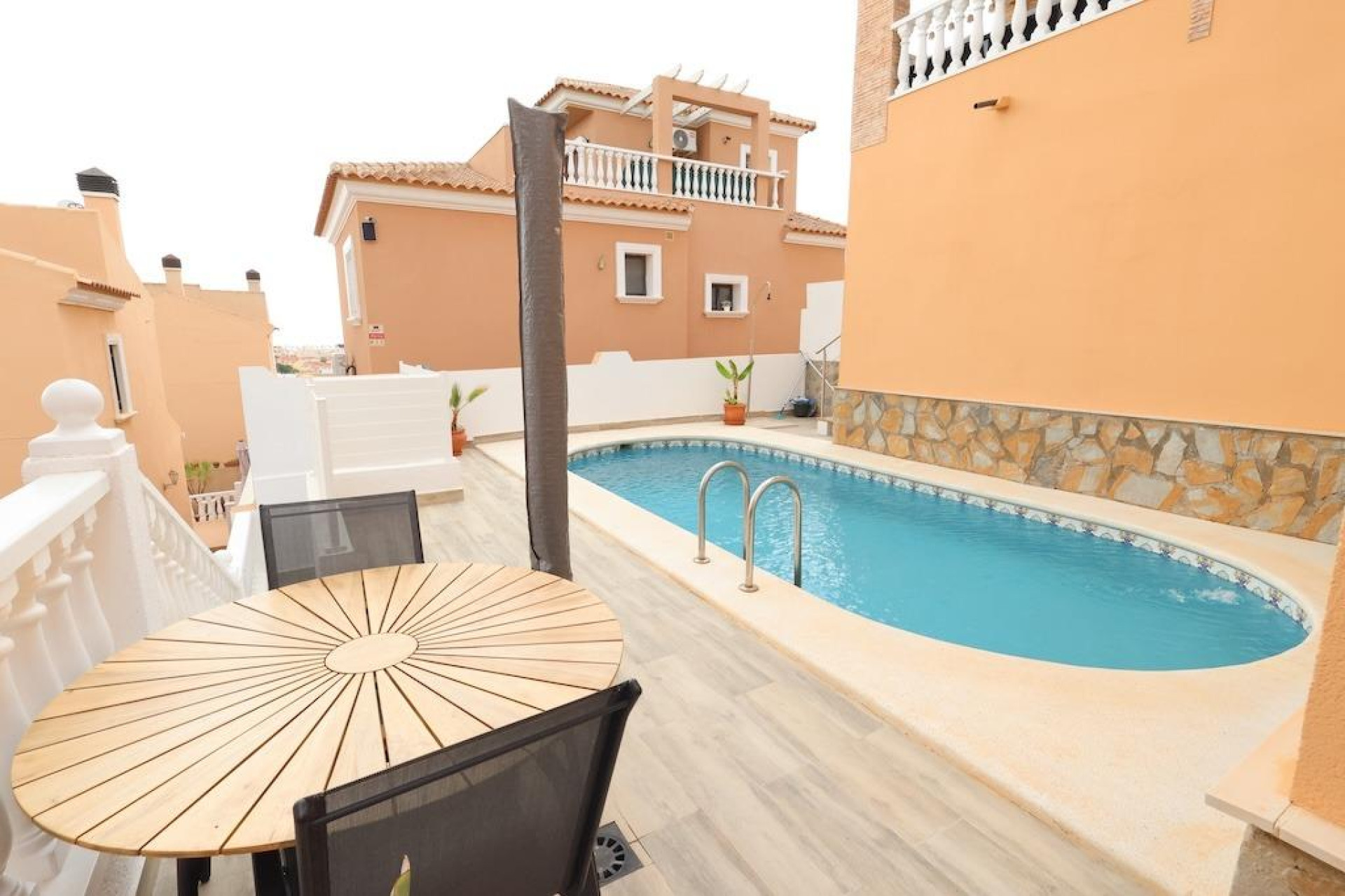 Resale - Villa - San Miguel de Salinas - Las filipinas