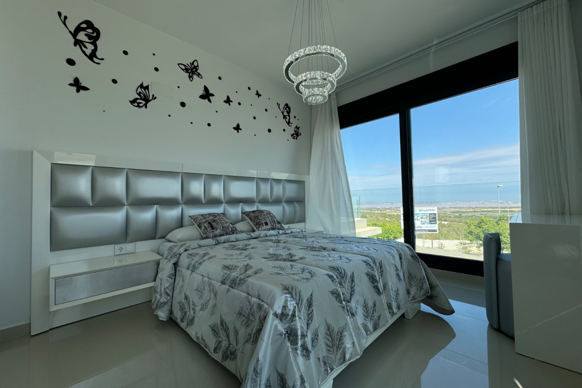 Resale - Villa - San Miguel de Salinas