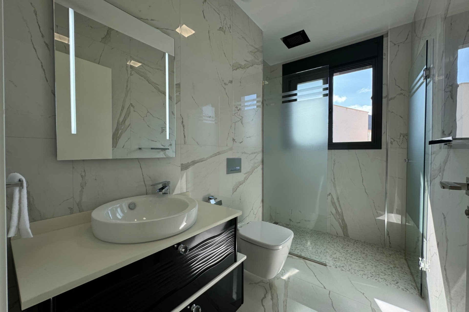 Resale - Villa - San Miguel de Salinas