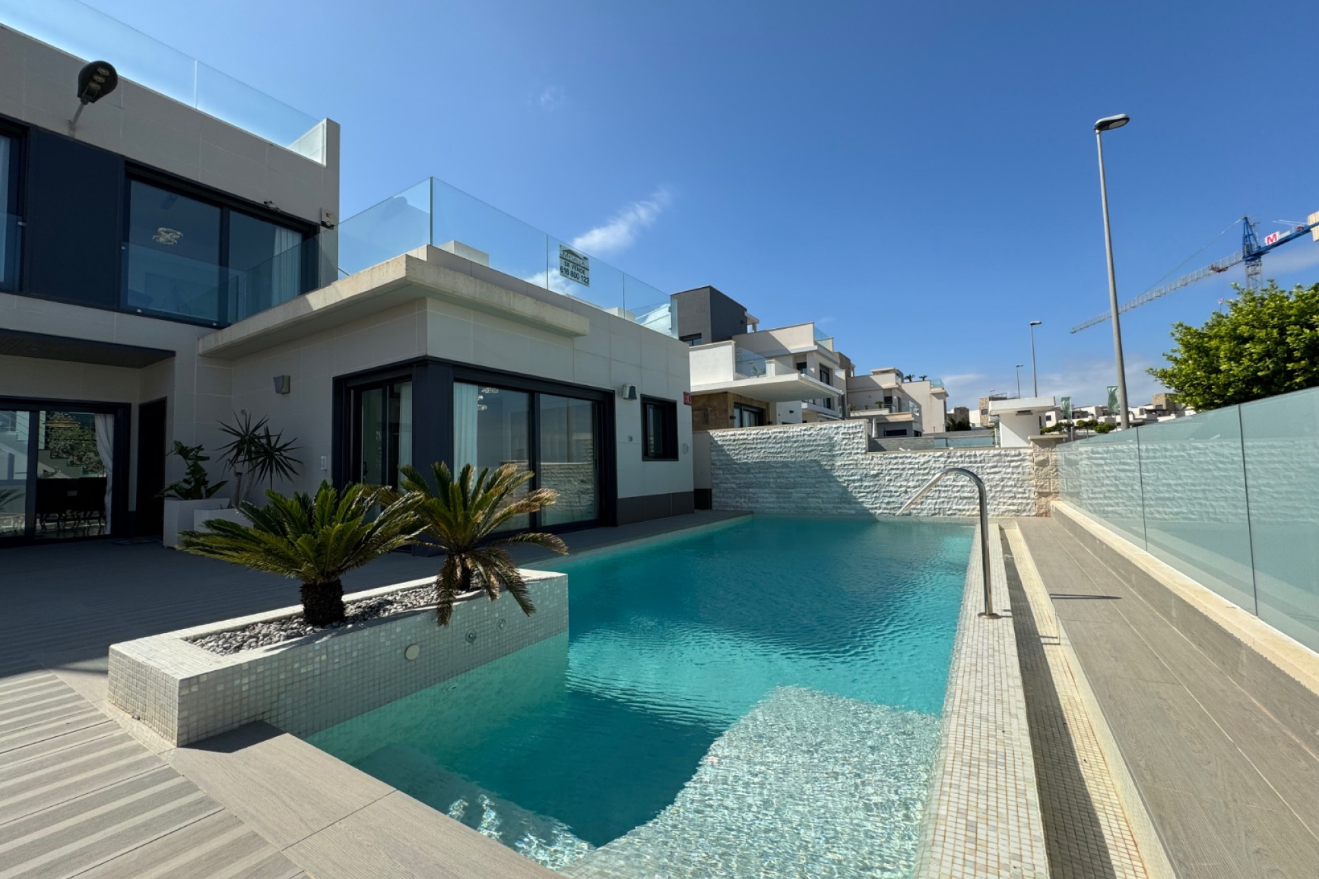 Resale - Villa - San Miguel de Salinas