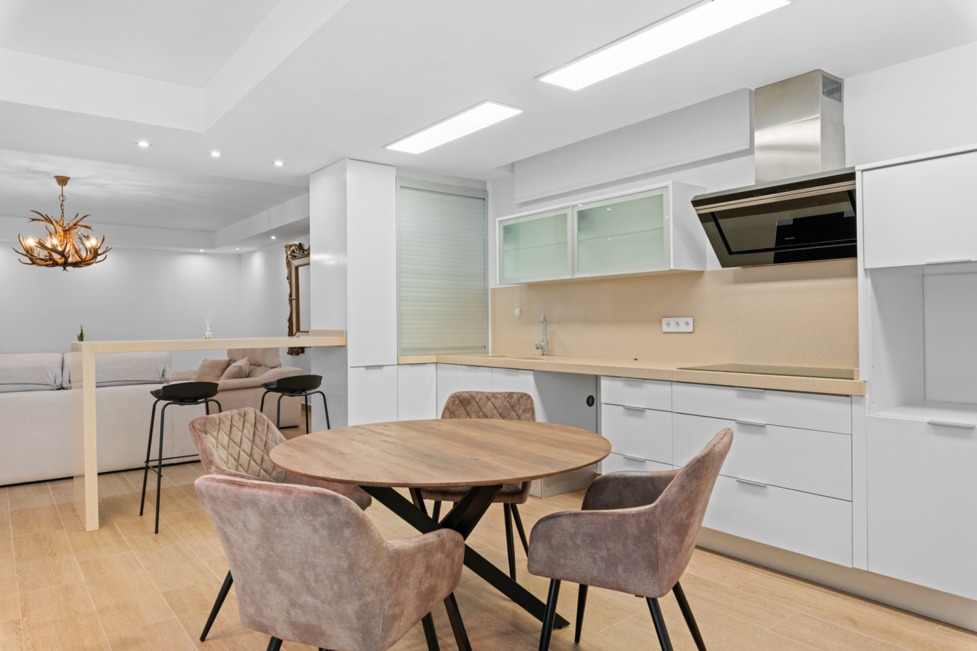 Resale - Villa - San Miguel de Salinas