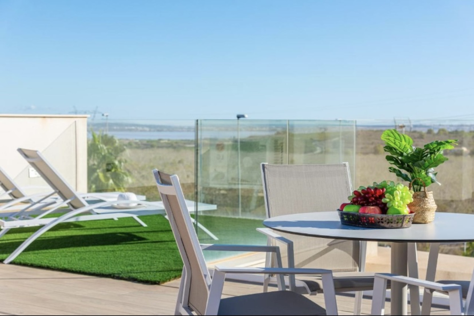 Resale - Villa - San Miguel de Salinas