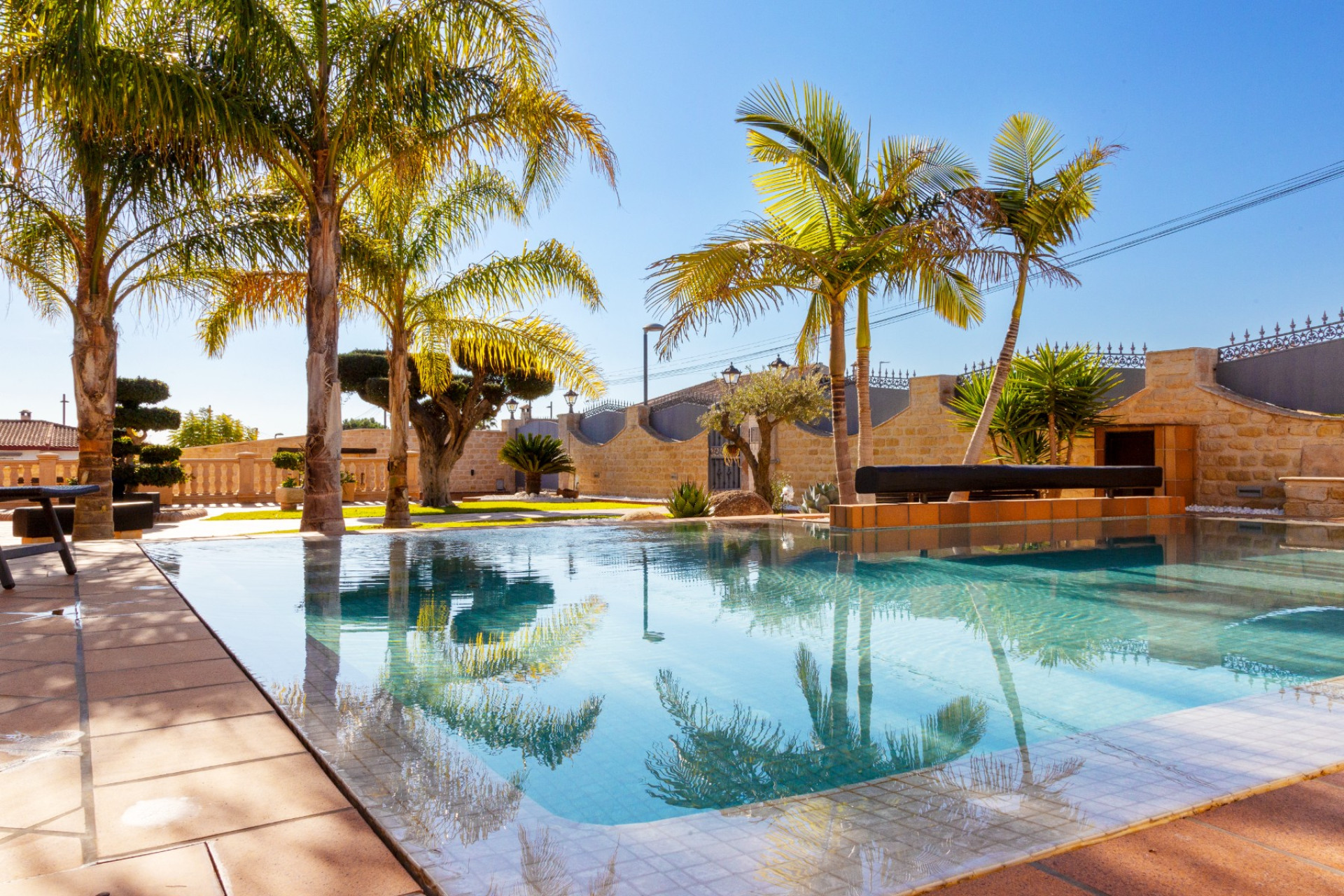 Resale - Villa - San Vicente del Raspeig - Los Girasoles