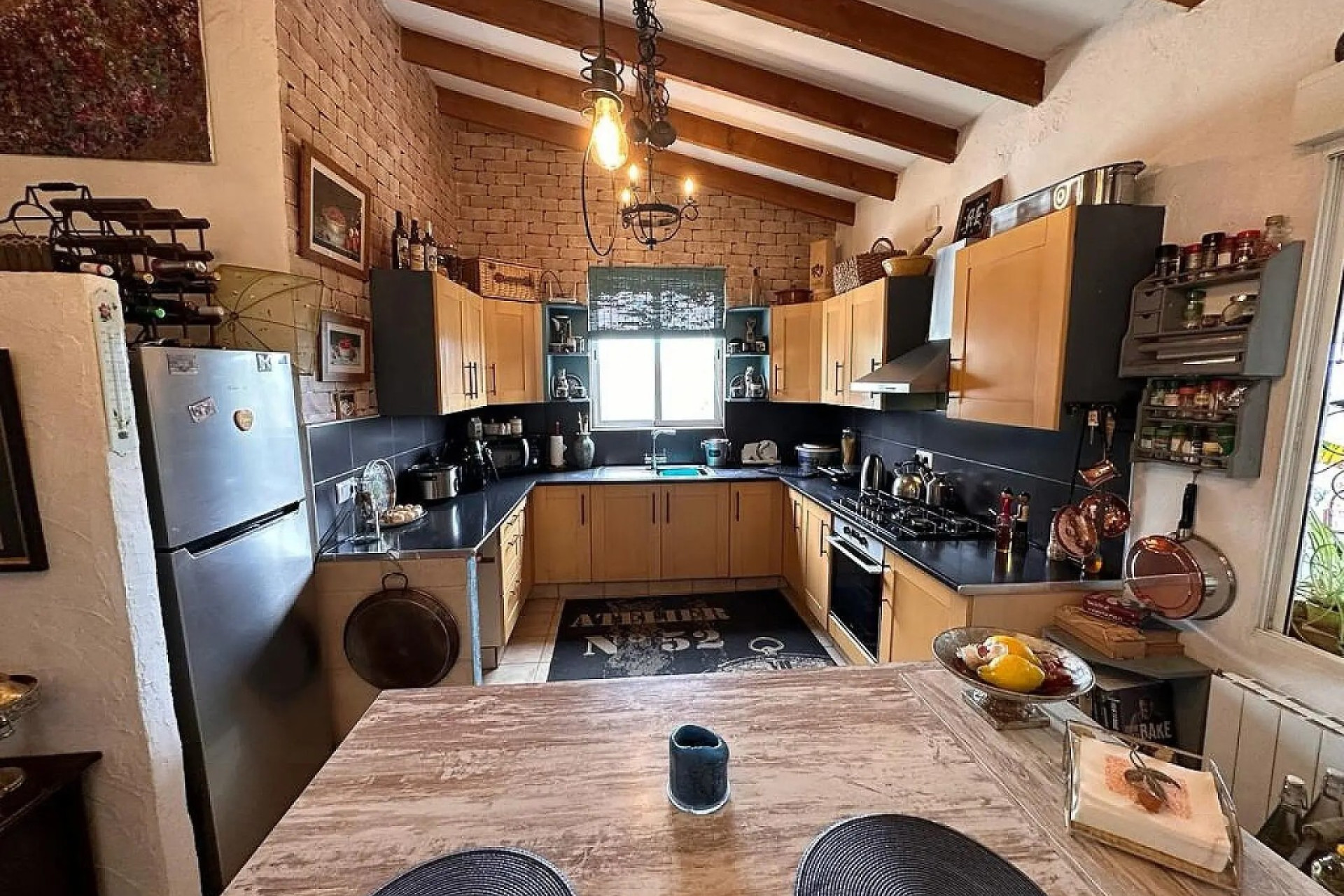 Resale - Villa - Sax