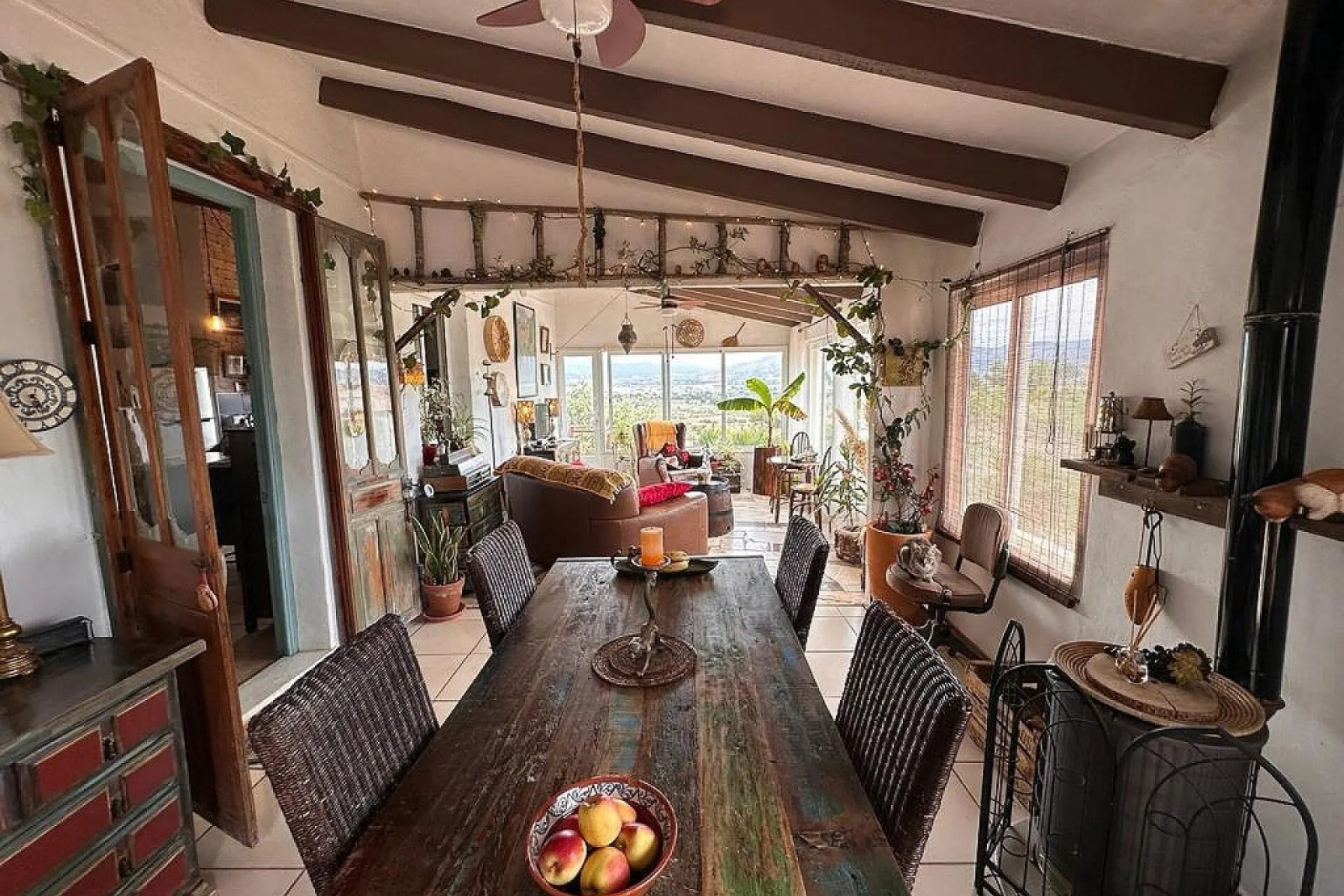 Resale - Villa - Sax