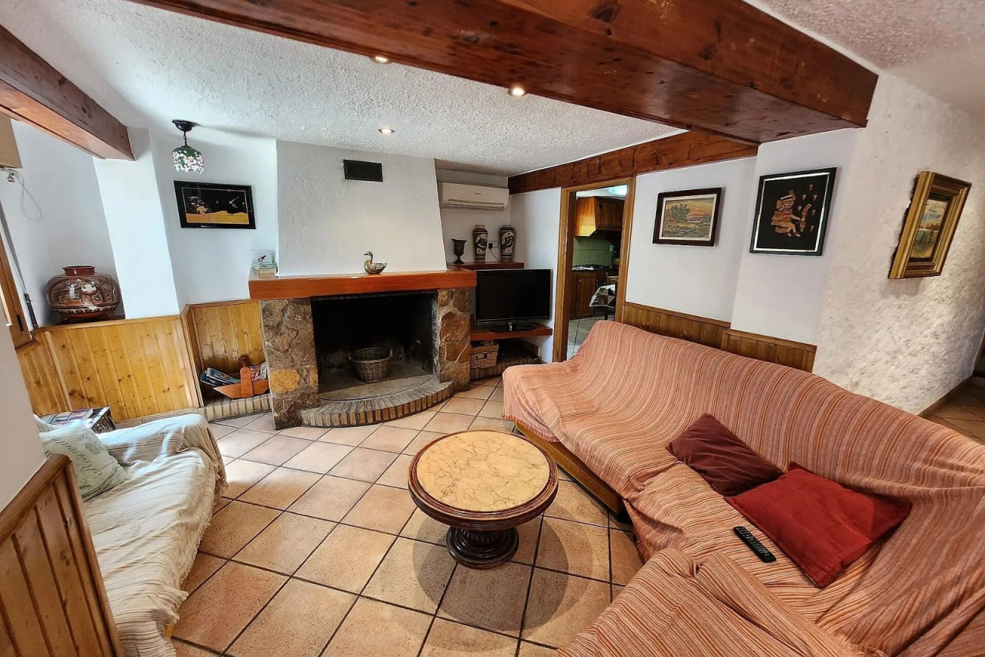 Resale - Villa - Sax