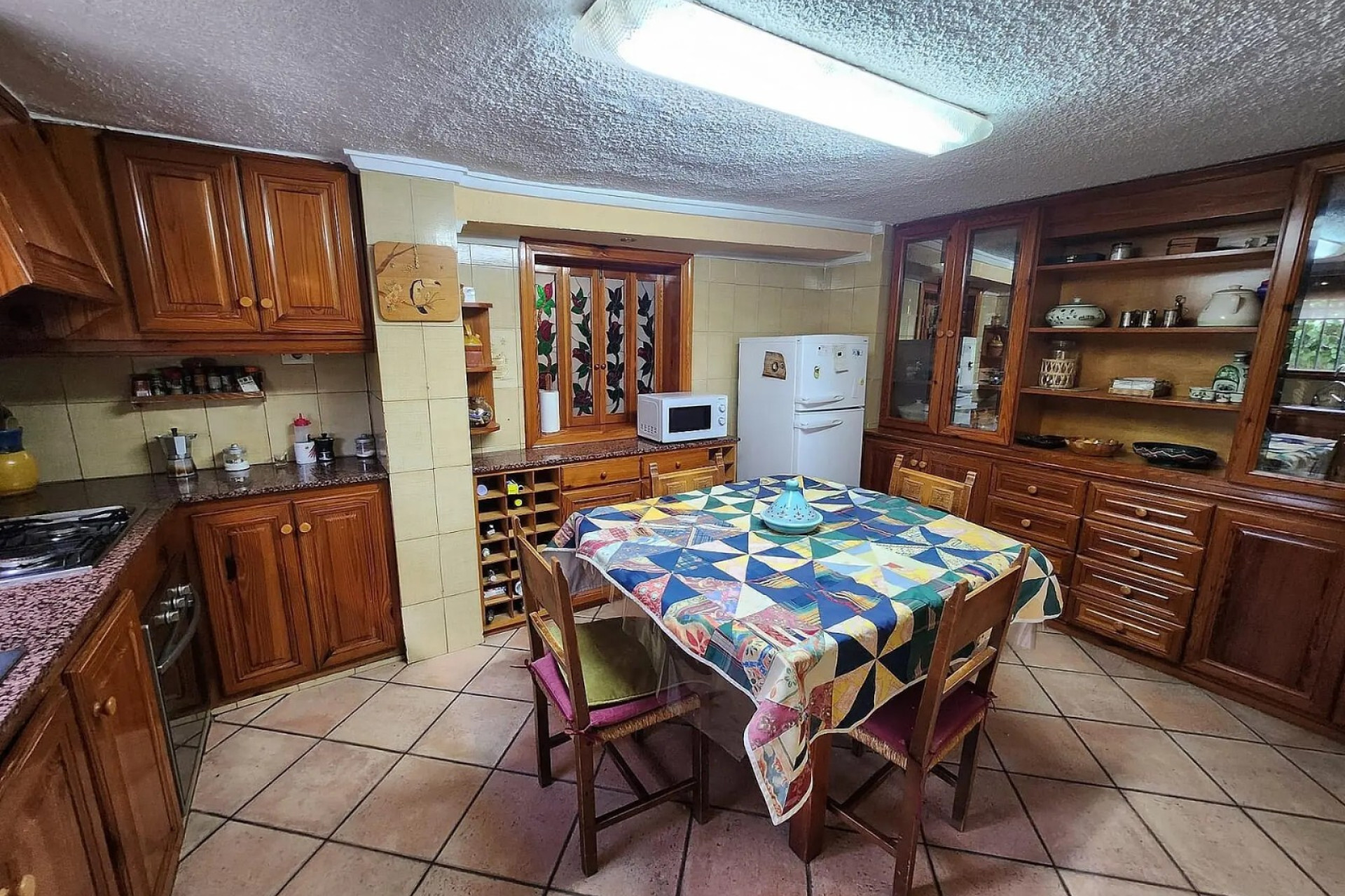 Resale - Villa - Sax