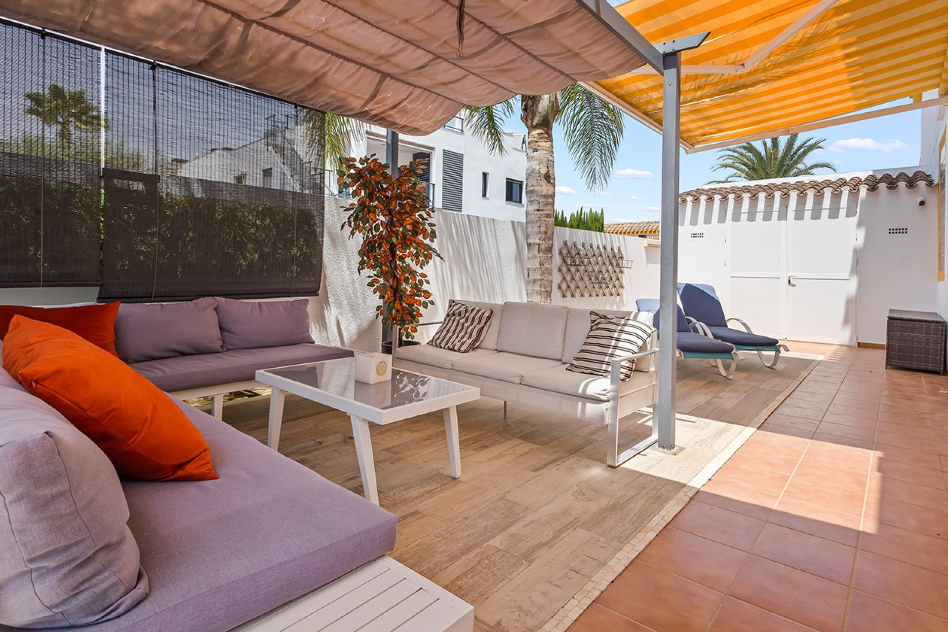 Resale - Villa - Torre de la Horadada - Pueblo Latino