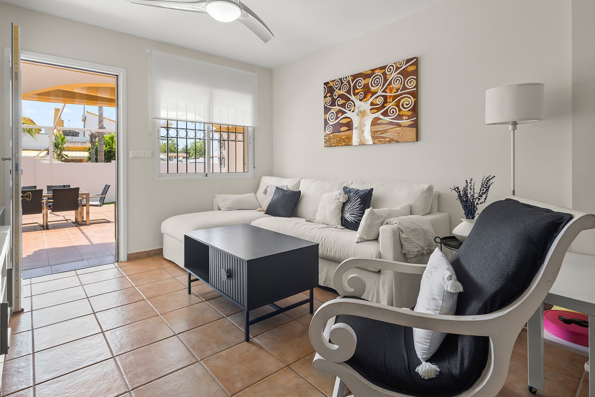 Resale - Villa - Torre de la Horadada - Pueblo Latino