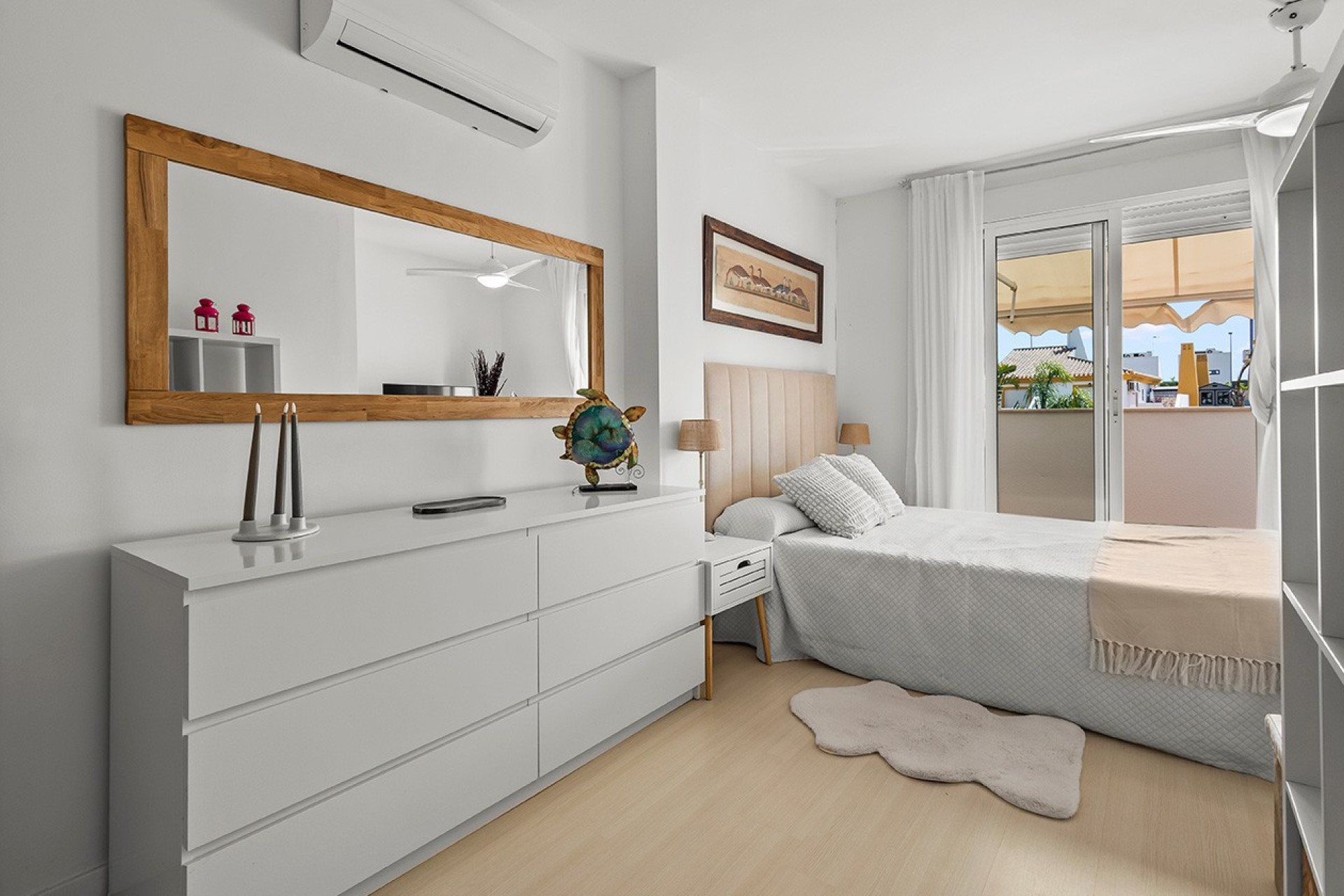 Resale - Villa - Torre de la Horadada - Pueblo Latino