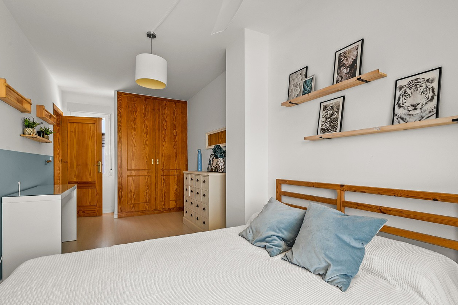 Resale - Villa - Torre de la Horadada - Pueblo Latino