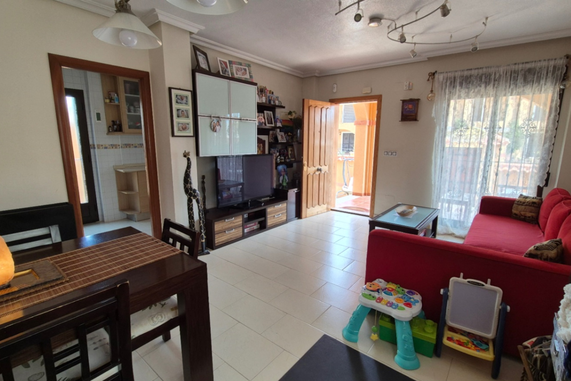 Resale - Villa - Torrevieja - Costa Blanca Sur