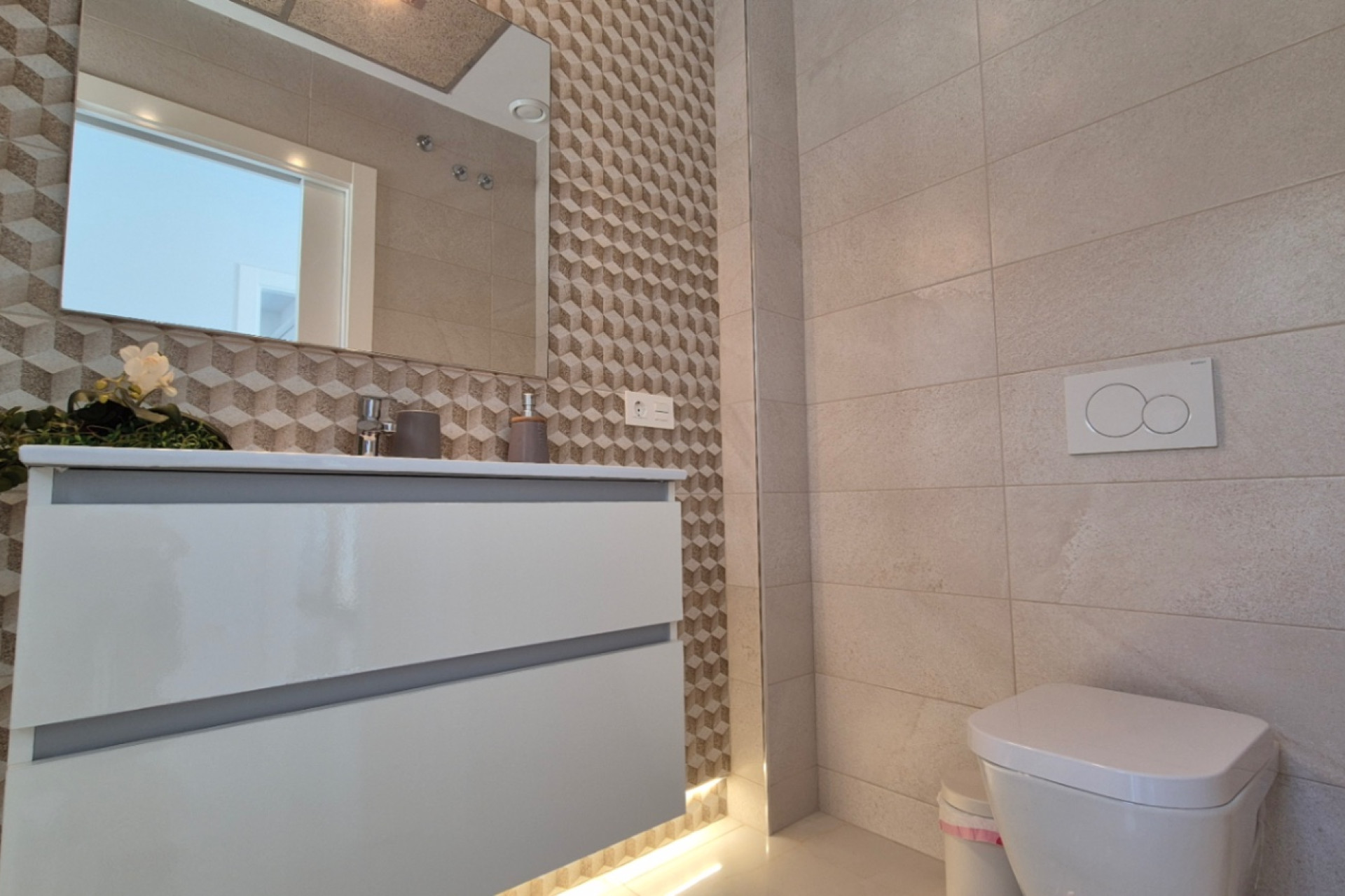 Resale - Villa - Torrevieja - Costa Blanca Sur