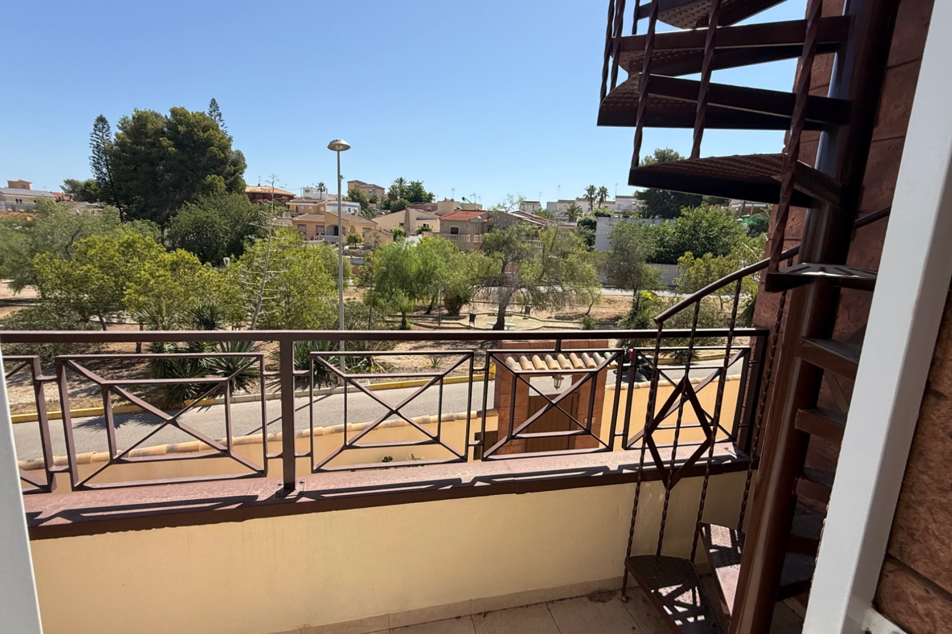 Resale - Villa - Torrevieja - Costa Blanca Sur