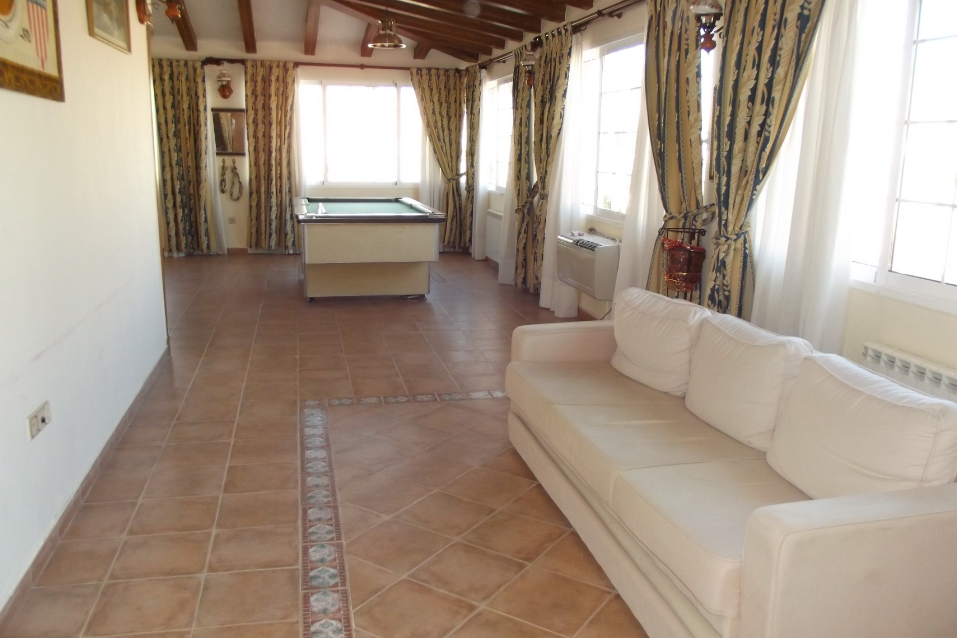 Resale - Villa - Torrevieja - El Chaparral