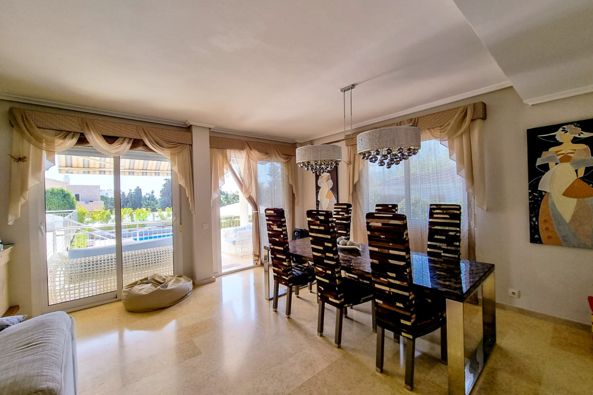 Resale - Villa - Torrevieja - La Mata