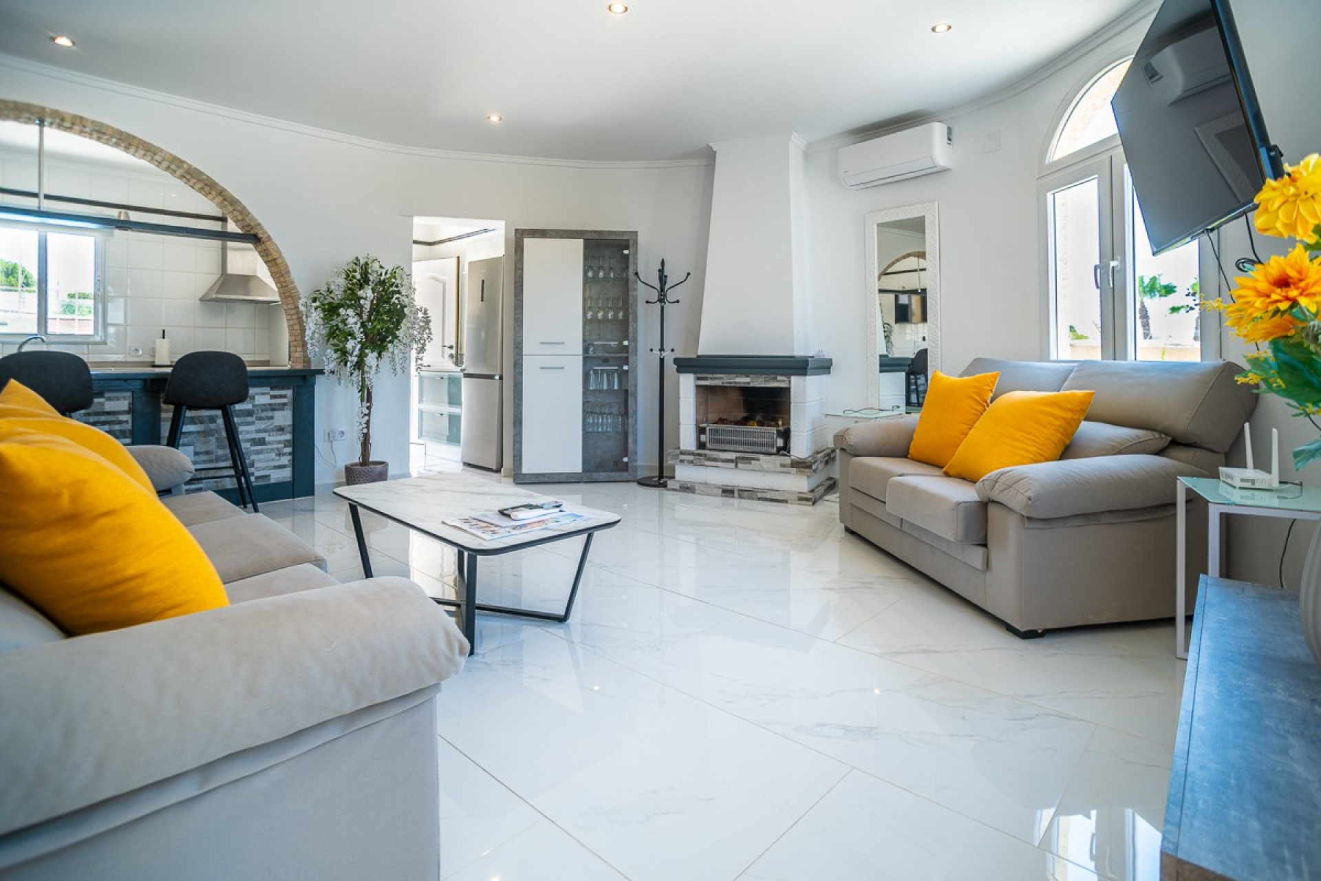 Resale - Villa - Torrevieja - La Siesta