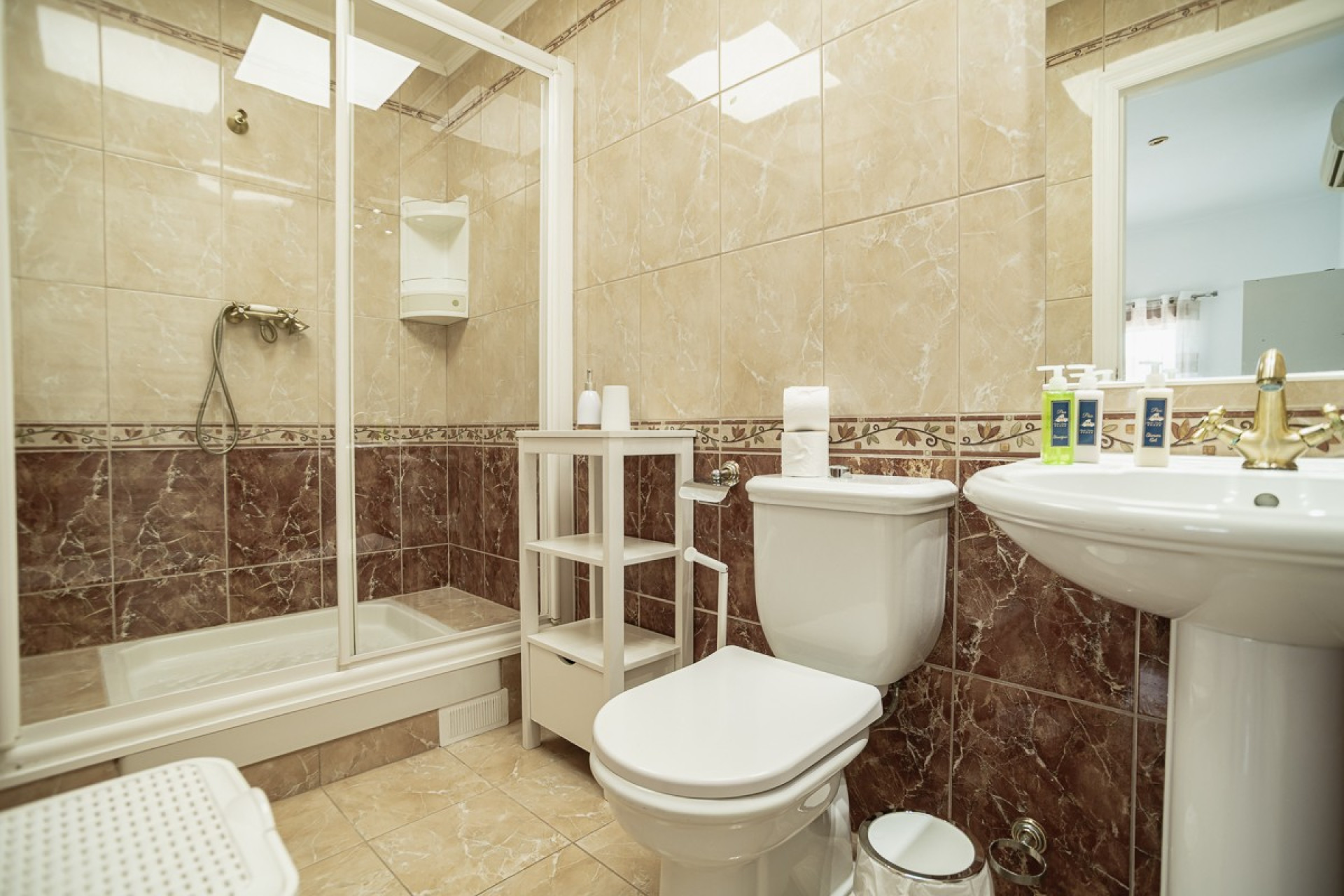 Resale - Villa - Torrevieja - La Siesta