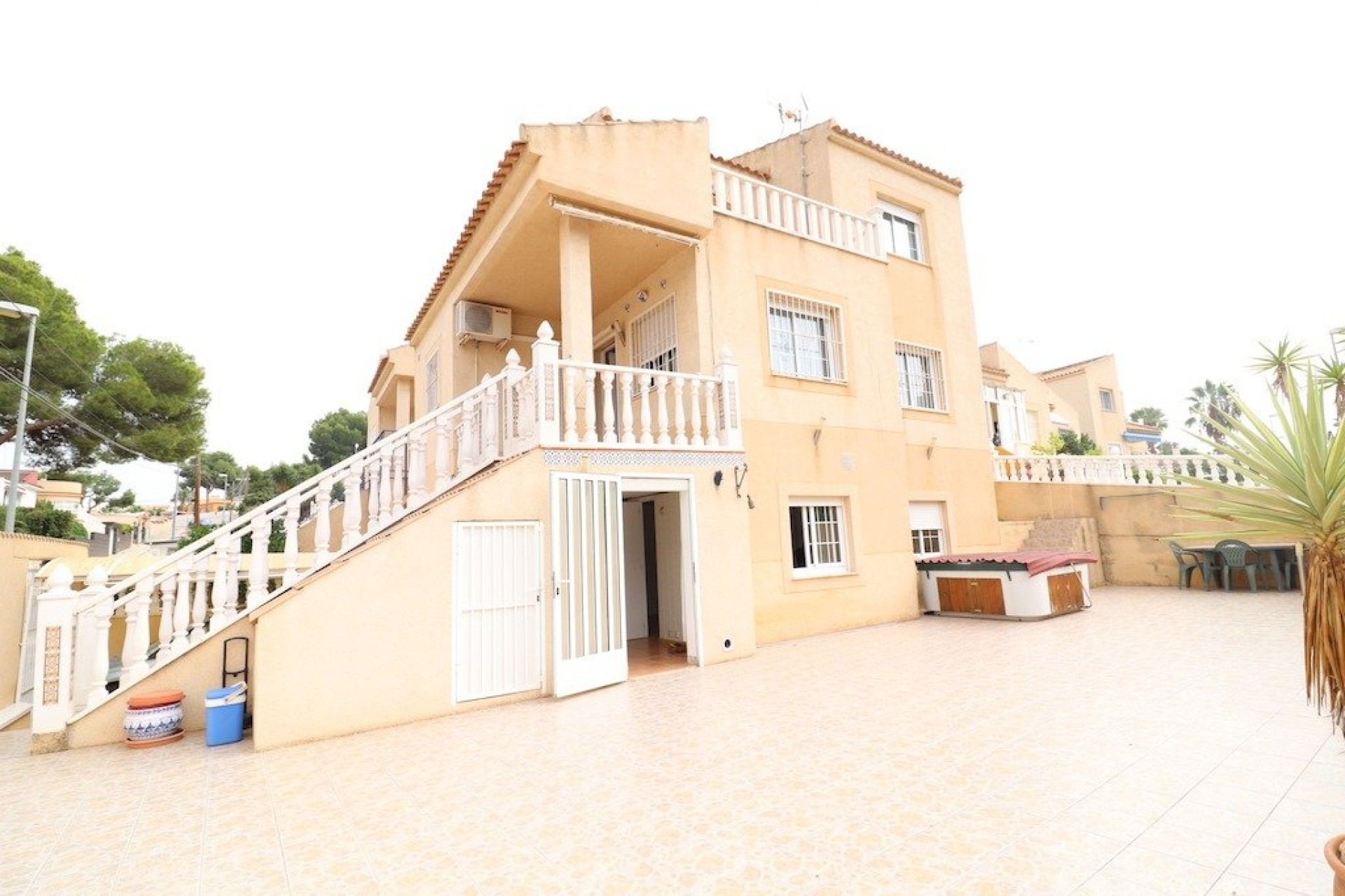 Resale - Villa - Torrevieja - Los Balcones