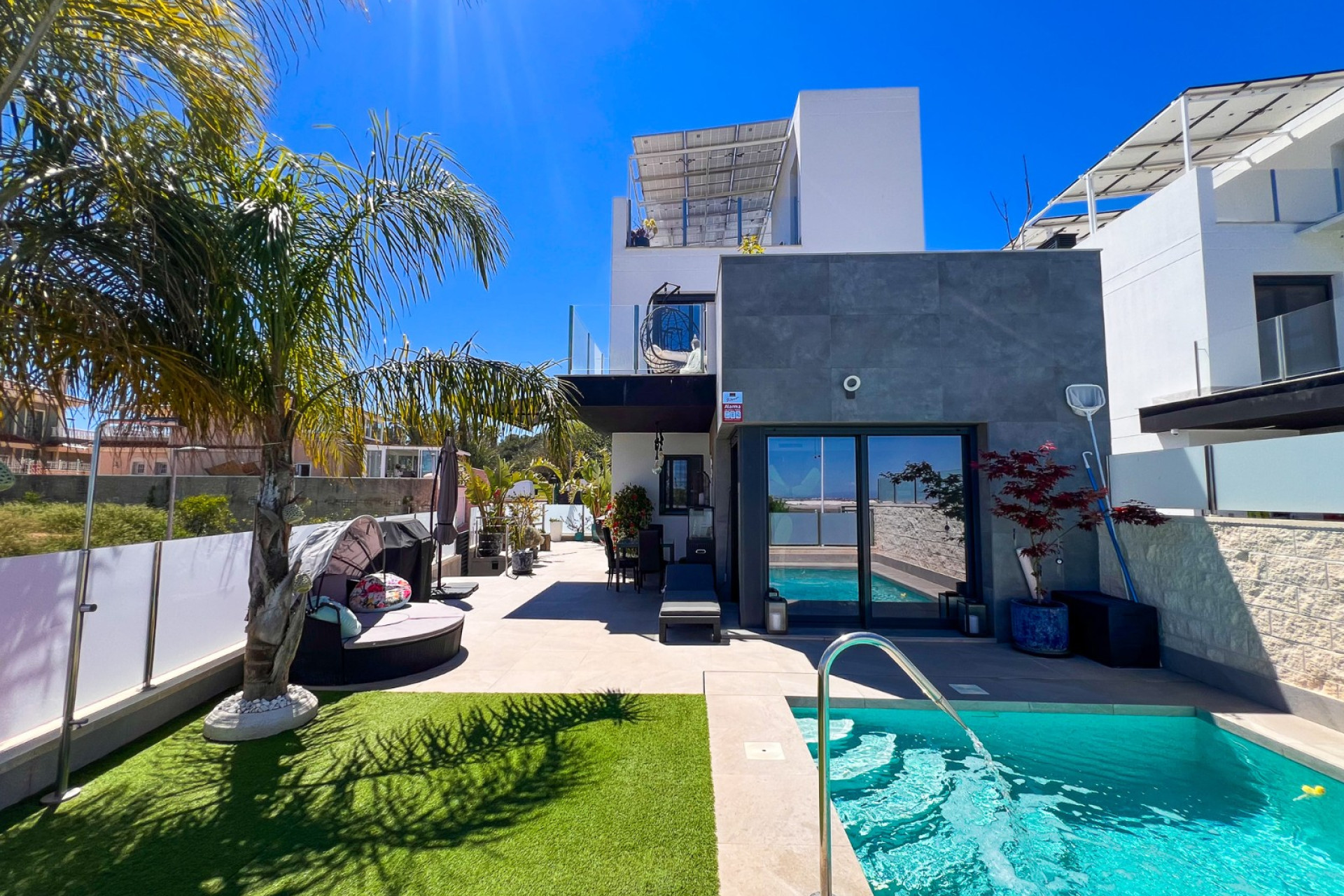 Resale - Villa - Torrevieja - Los Balcones