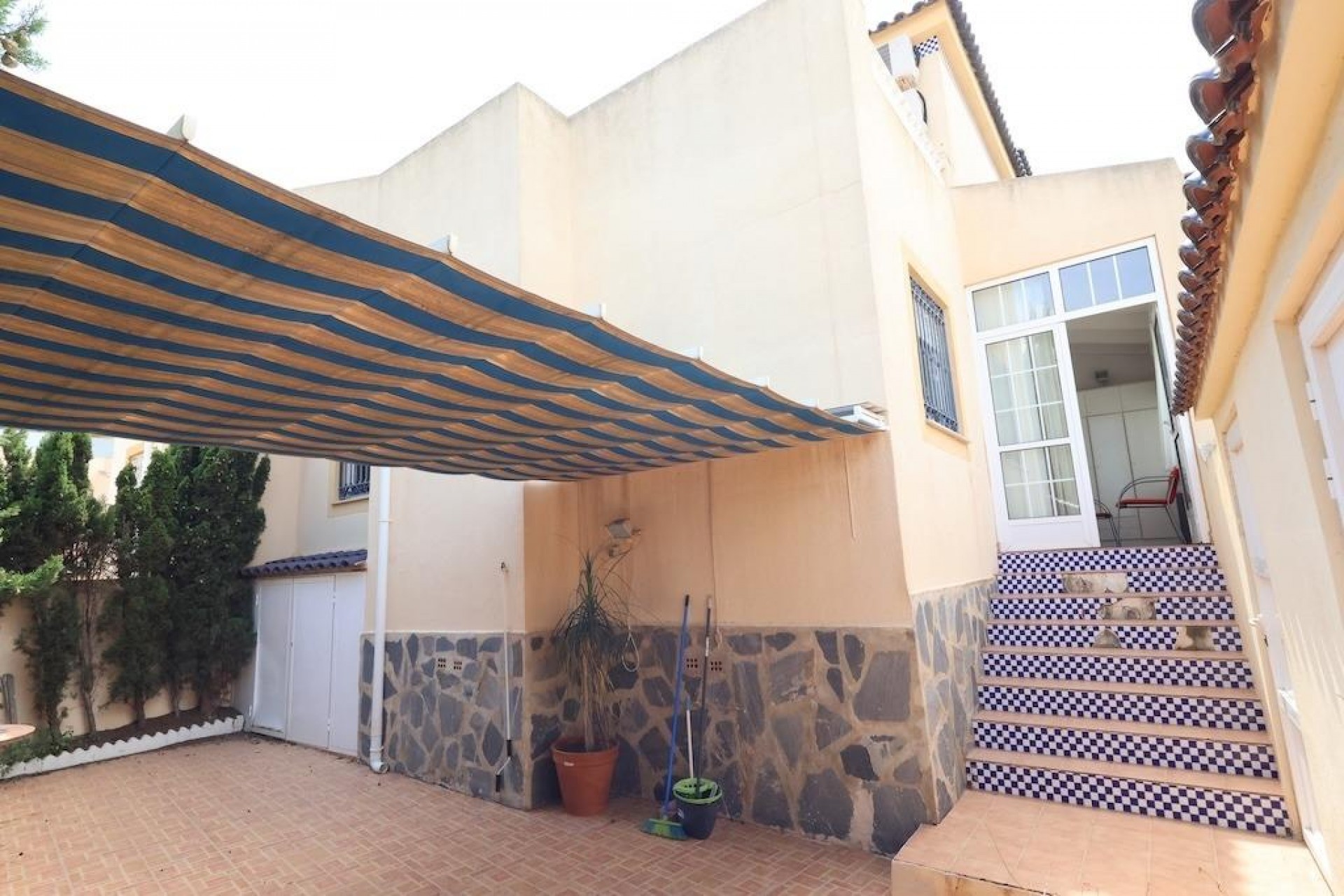 Resale - Villa - Torrevieja - Los Balcones