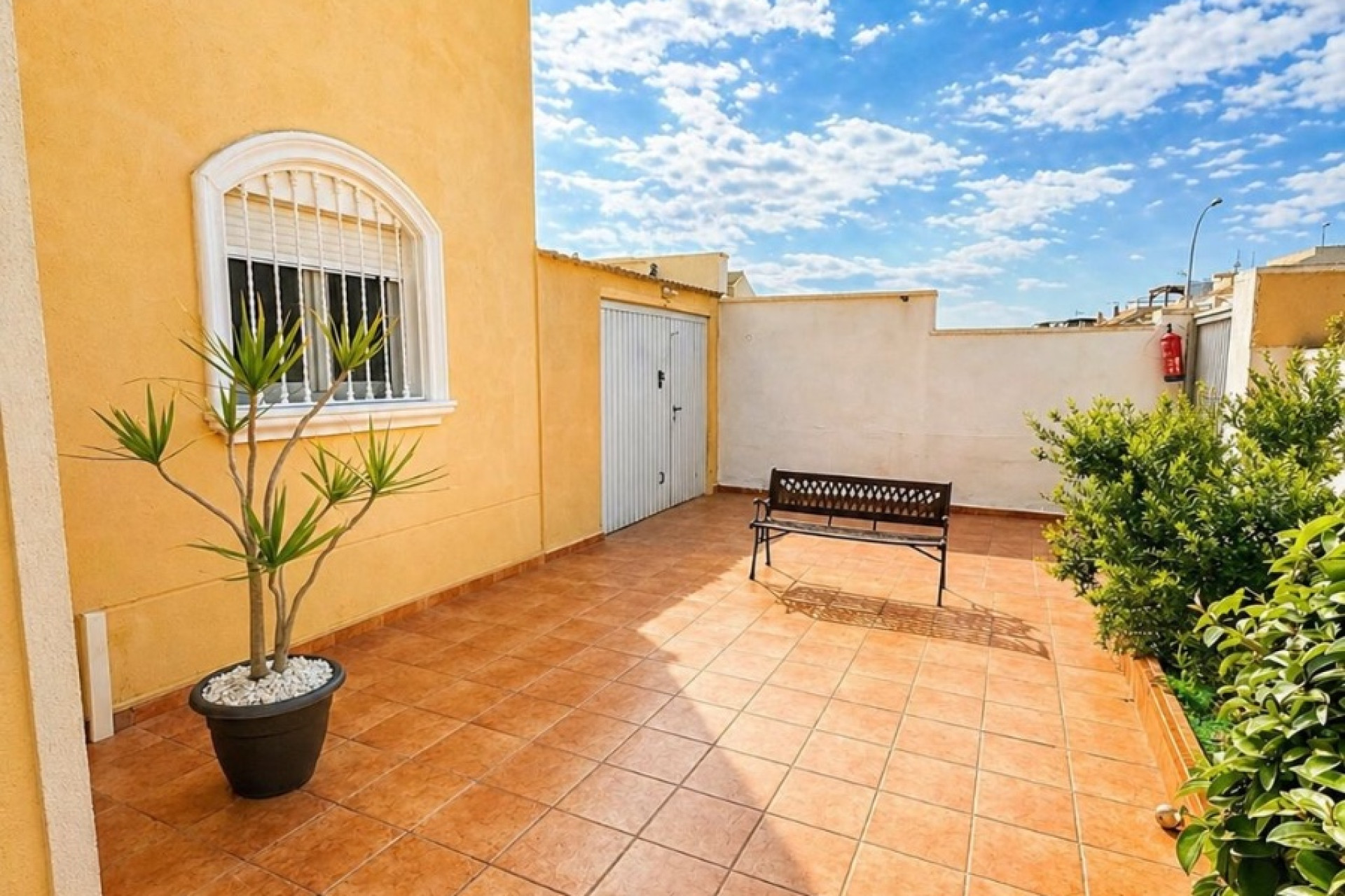 Resale - Villa - Torrevieja - Nueva Torrevieja - Aguas Nuevas