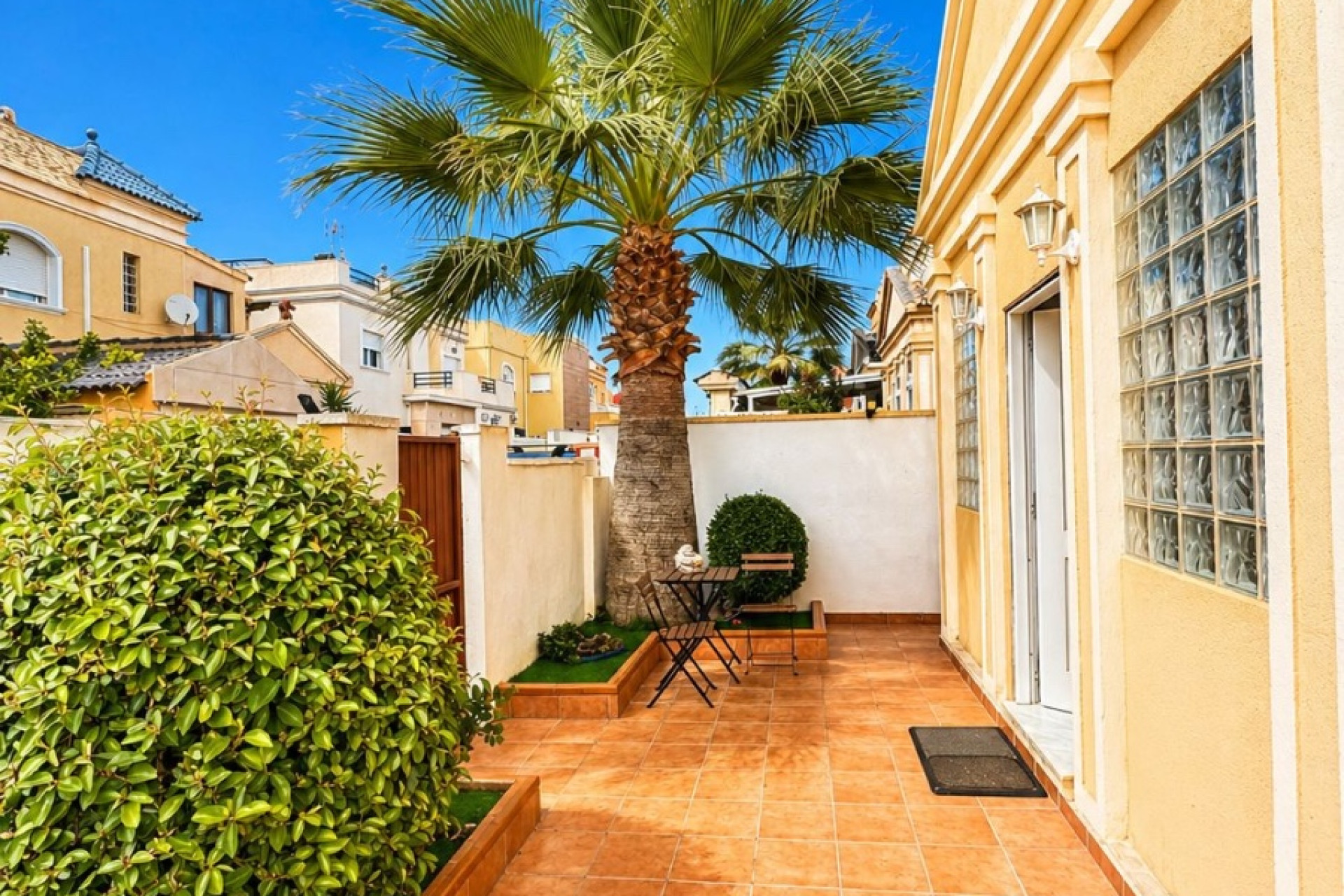 Resale - Villa - Torrevieja - Nueva Torrevieja - Aguas Nuevas