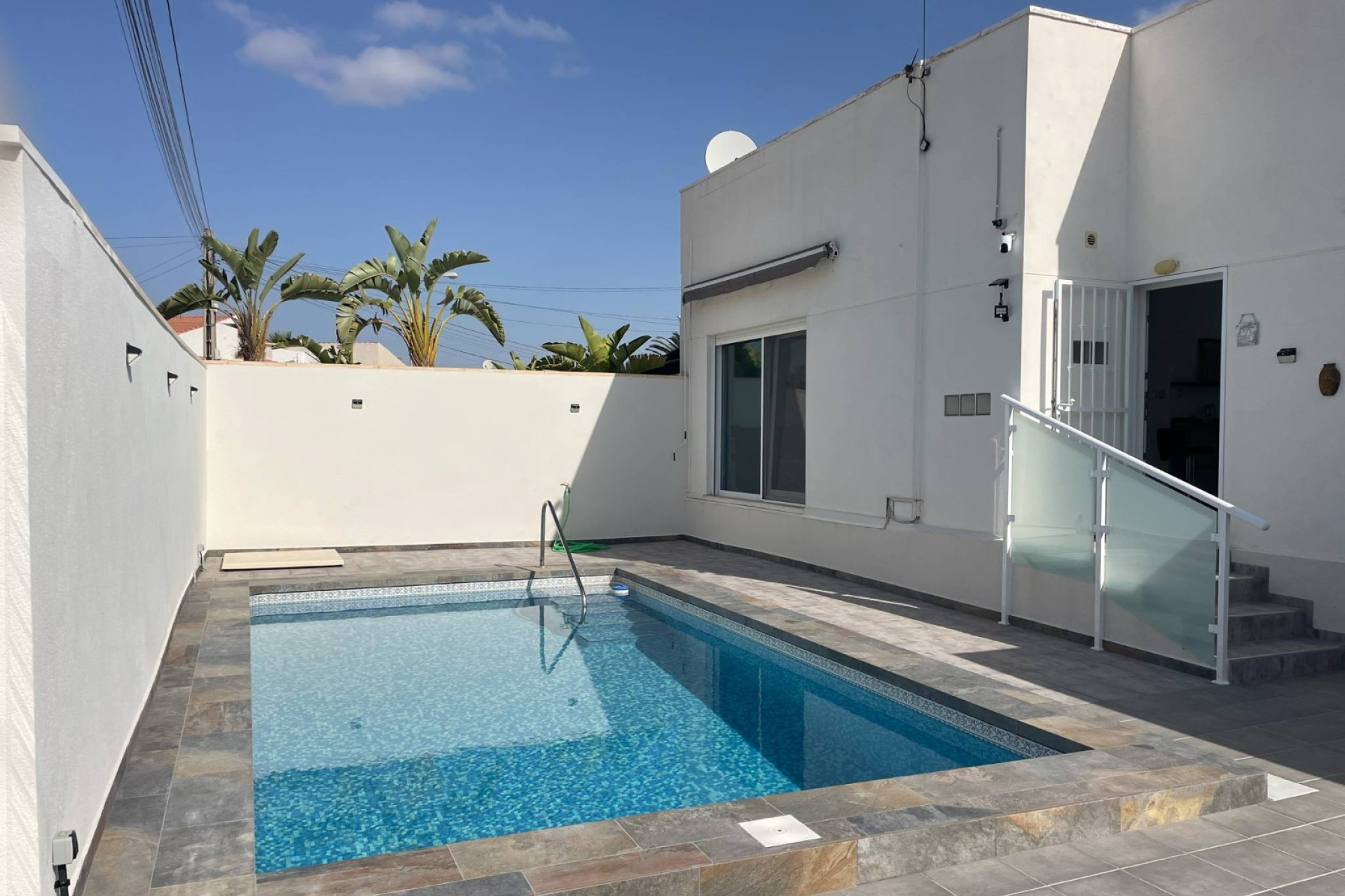 Resale - Villa - Torrevieja - San luis