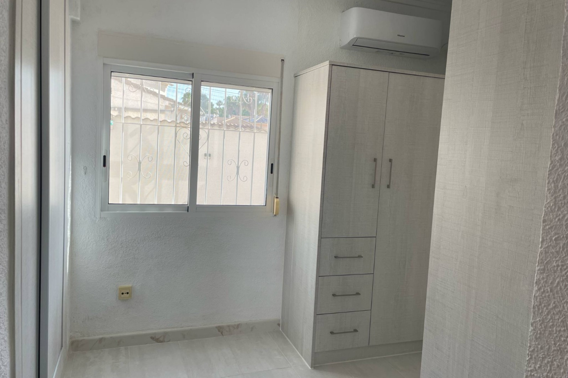 Resale - Villa - Torrevieja - San luis