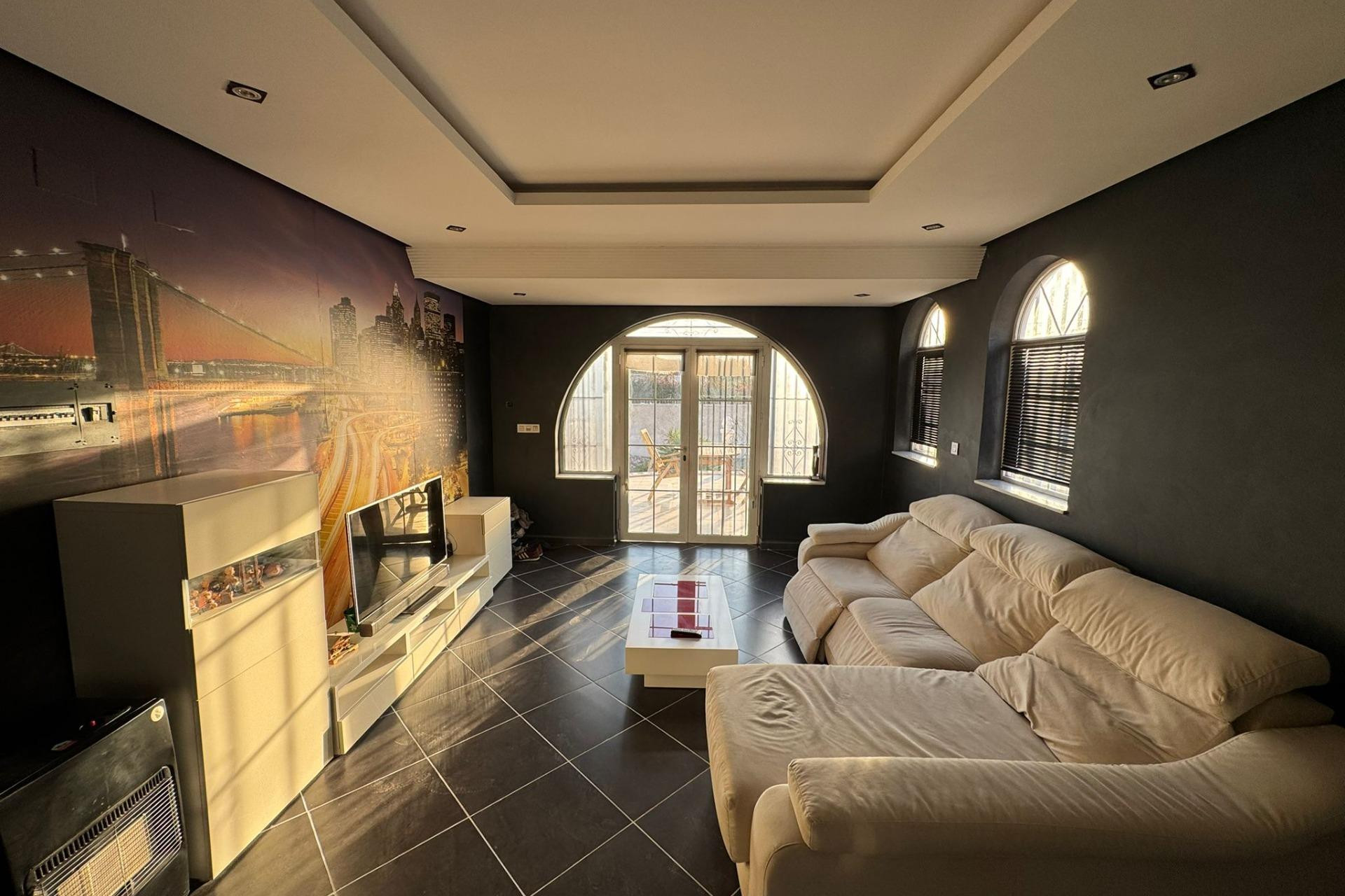 Resale - Villa - Torrevieja - San luis
