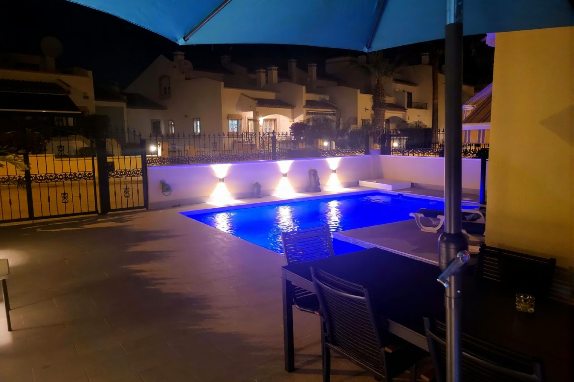 Resale - Villa - Villamartín - Los Dolses