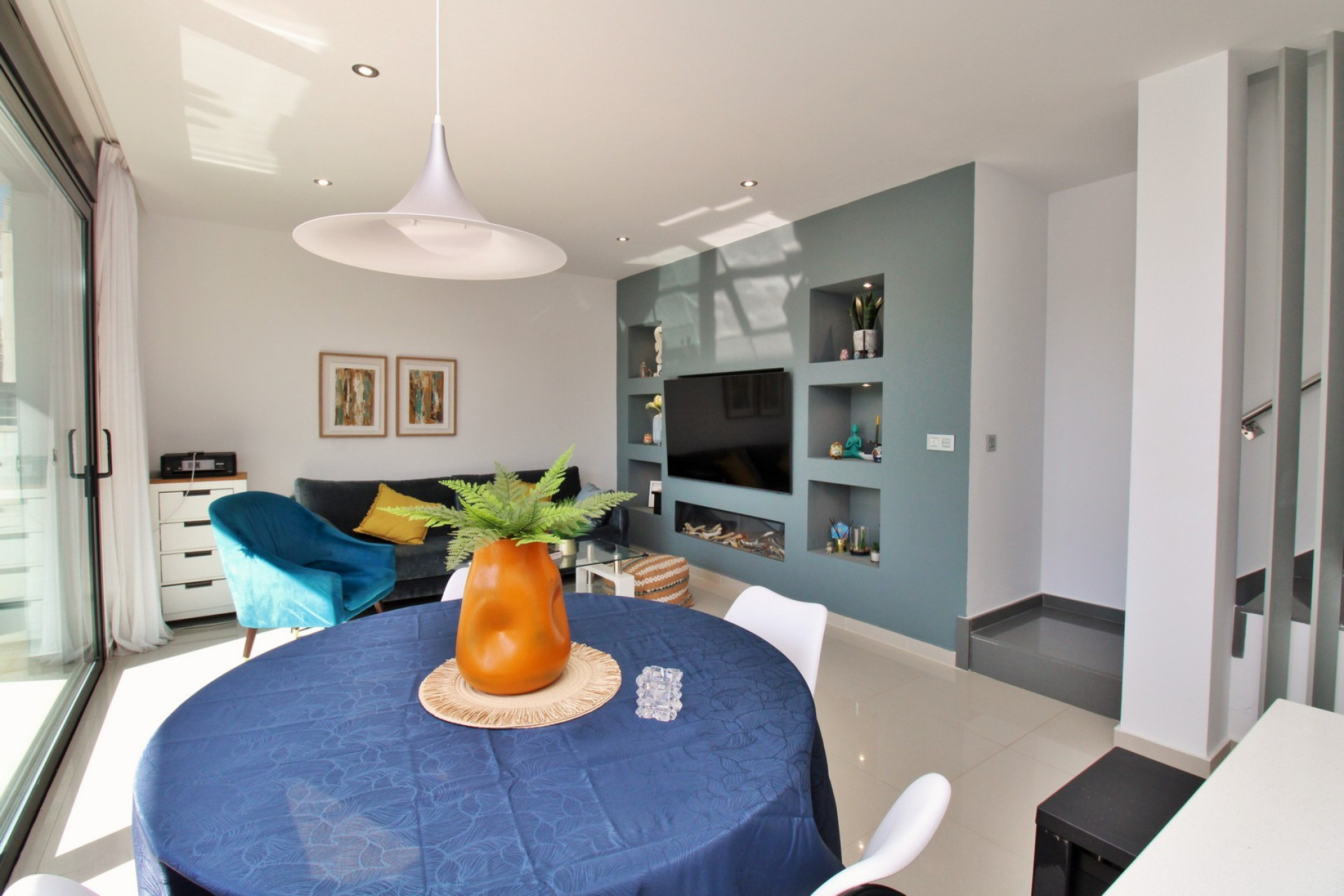 Resale - Villa - Villamartín