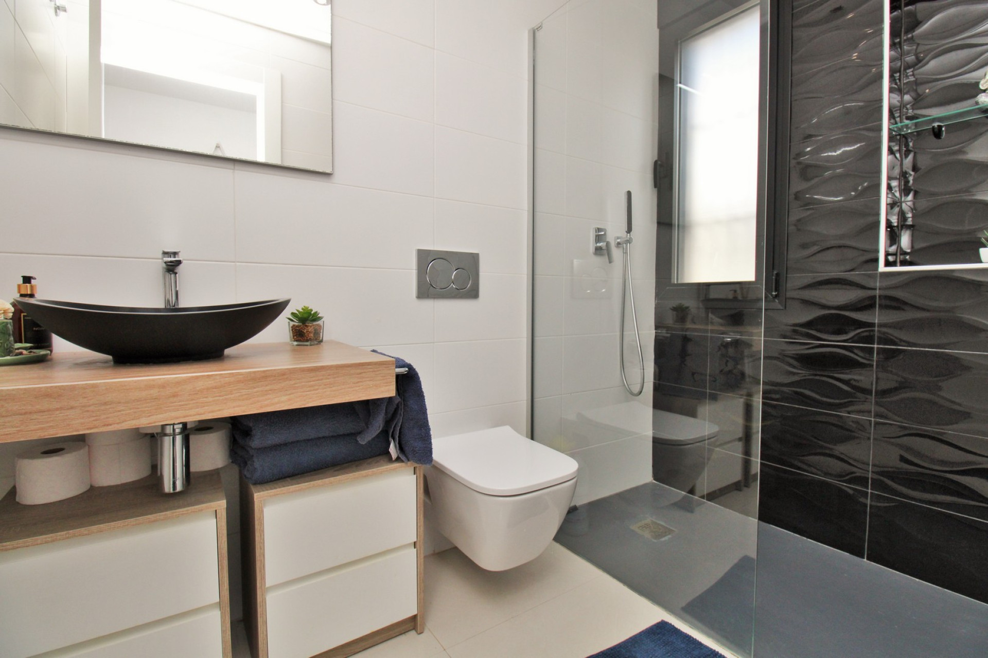 Resale - Villa - Villamartín